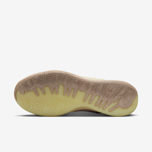 Giannis Freak 7 'Spotlight'