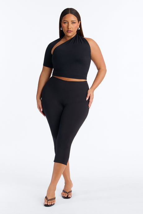 Second Skin Double Lined One Shoulder Short Sleeve Top