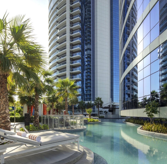 Paramount Hotels & Resorts — Studio 1 2 3 Luxury Hotel Apartments — Hollywood Inspired Lifestyle Masterpiece — Business Bay Dubai
