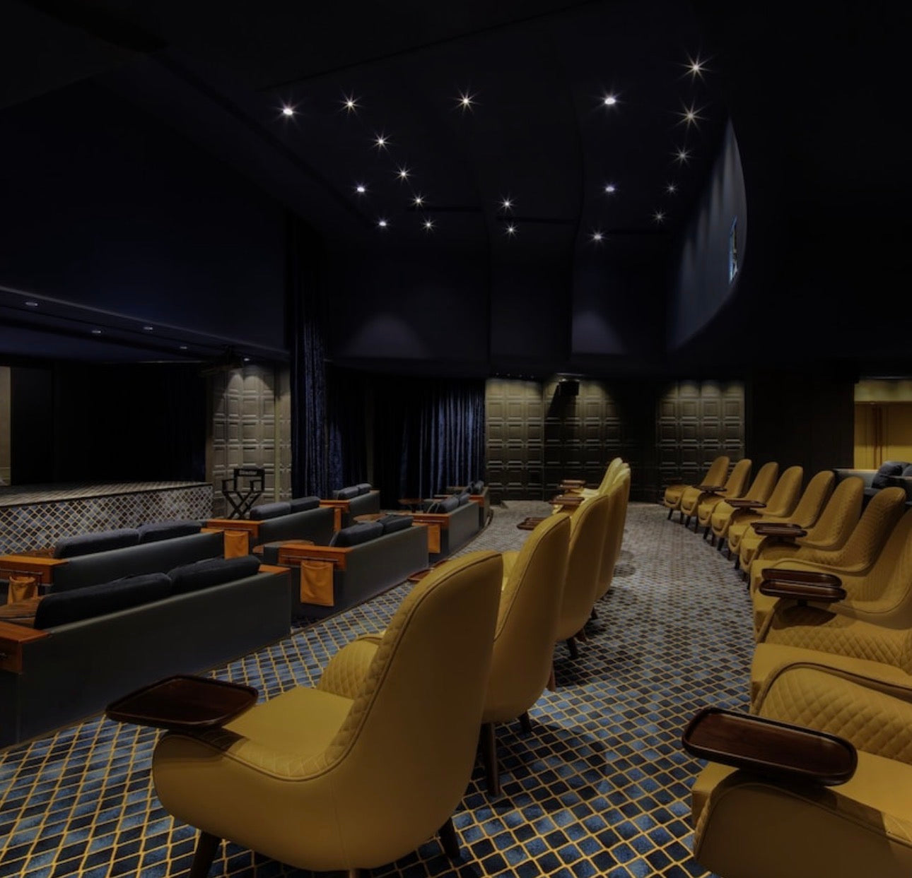 Paramount Hotels & Resorts — Studio 1 2 3 Luxury Hotel Apartments — Hollywood Inspired Lifestyle Masterpiece — Business Bay Dubai