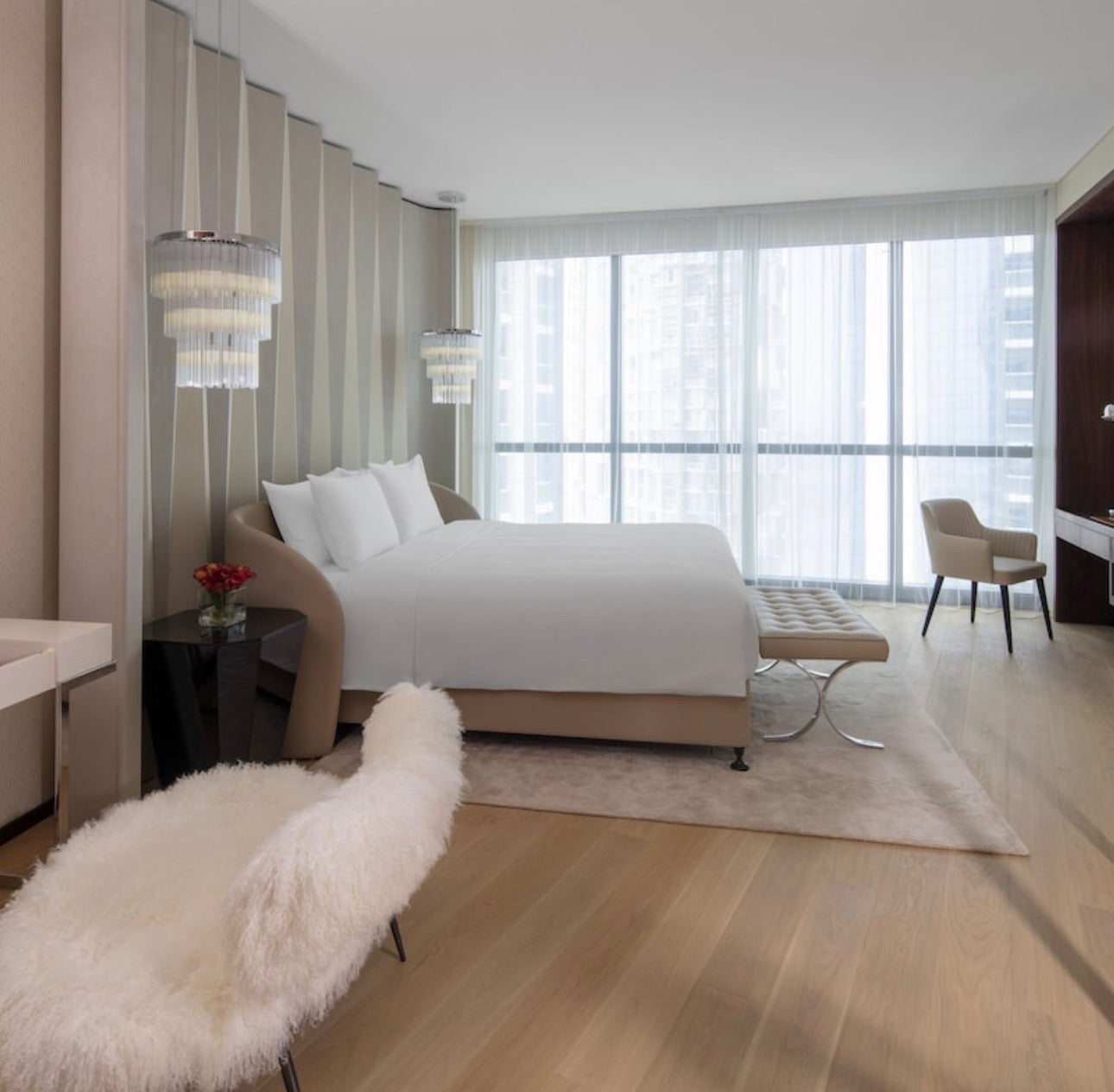 Paramount Hotels & Resorts — Studio 1 2 3 Luxury Hotel Apartments — Hollywood Inspired Lifestyle Masterpiece — Business Bay Dubai