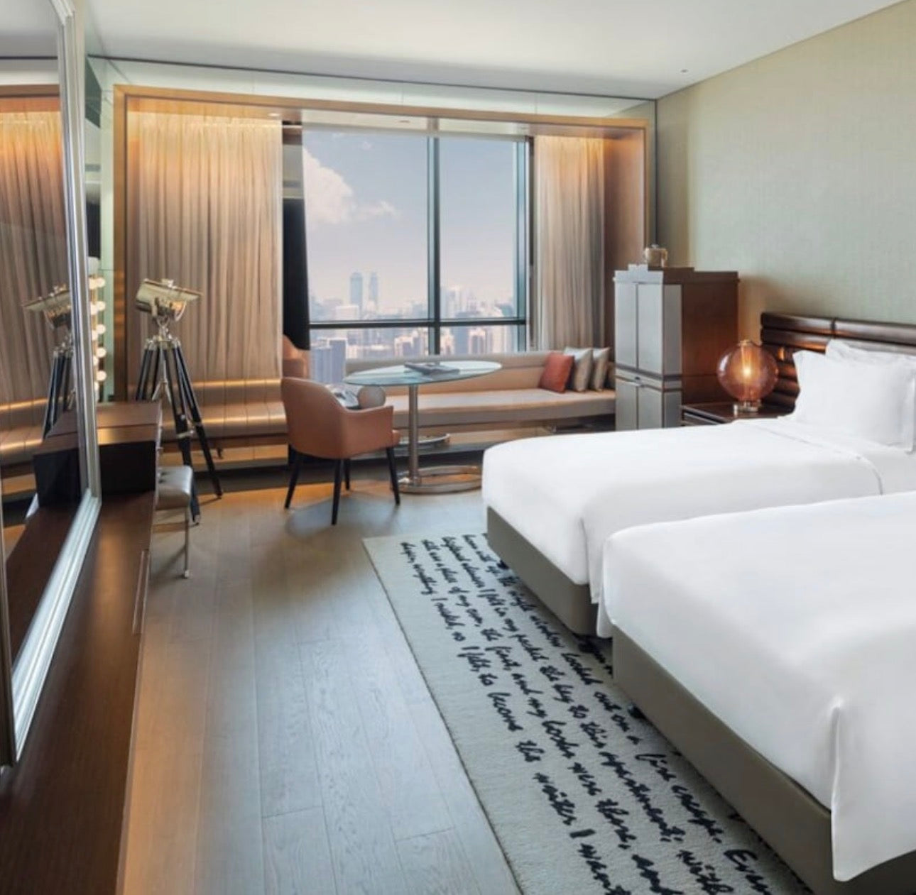 Paramount Hotels & Resorts — Studio 1 2 3 Luxury Hotel Apartments — Hollywood Inspired Lifestyle Masterpiece — Business Bay Dubai