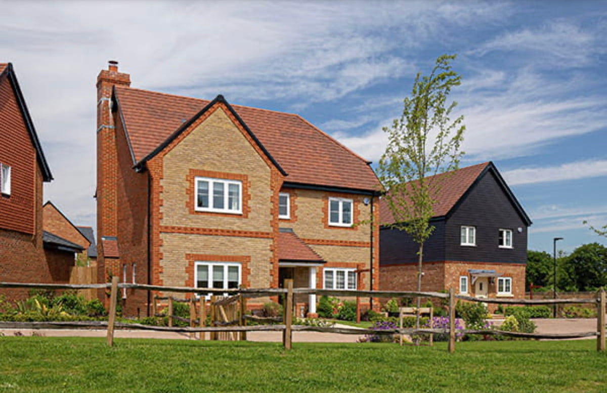 Eastbrooke Village — One to Five Bedroom  Affordable Ultra Luxury Homes and Apartments — Essential Lifestyle Masterpiece — Milton Keynes Buckinghamshire