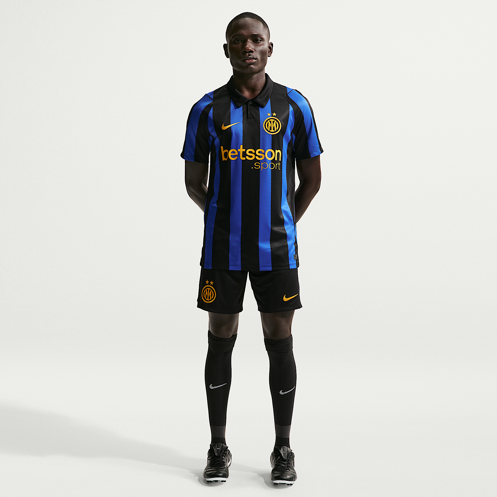 Inter Milan 2026/27 Stadium Home Men's Nike Dri-FIT Football Replica Shorts