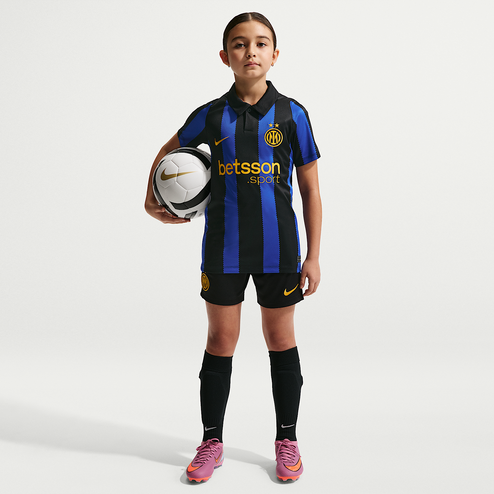 Inter Milan 2026/27 Stadium Home Older Kids' Nike Dri-FIT Football Replica Jersey