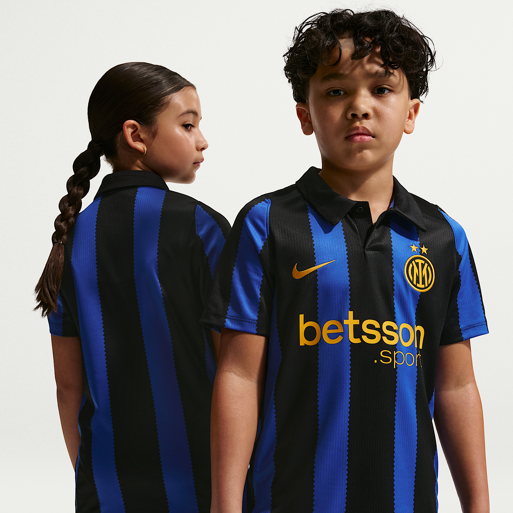 Inter Milan 2026/27 Stadium Home Older Kids' Nike Dri-FIT Football Replica Jersey