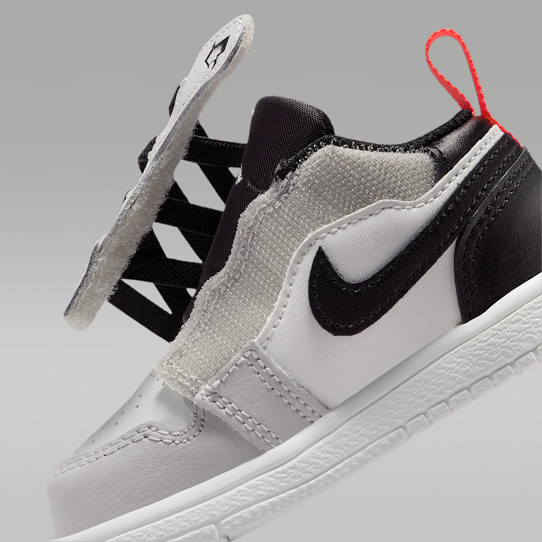 Jordan 1 Low Alt