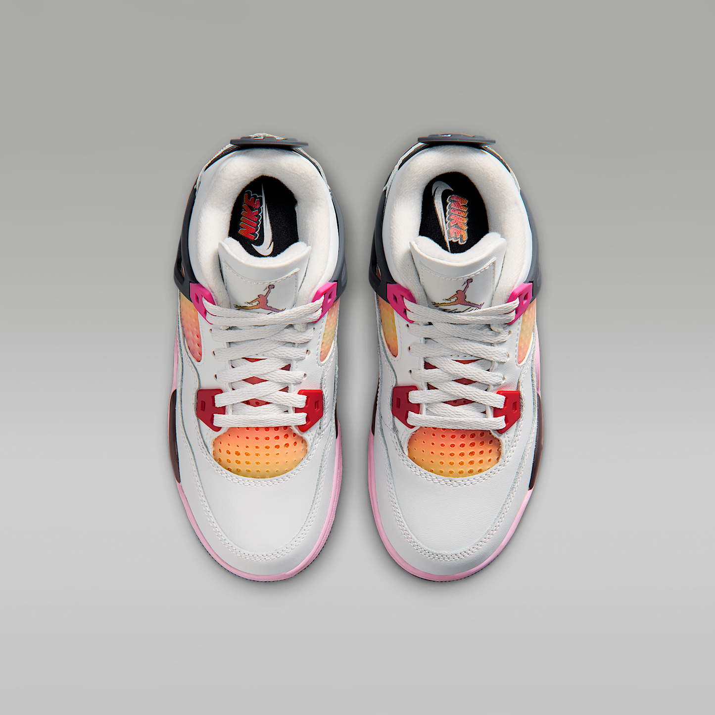 Jordan 4 Retro 'Comic' Younger Kids' Shoes