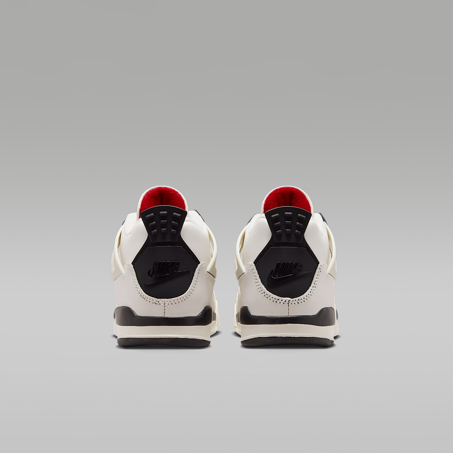 Jordan 4 Retro 'Flight Club'