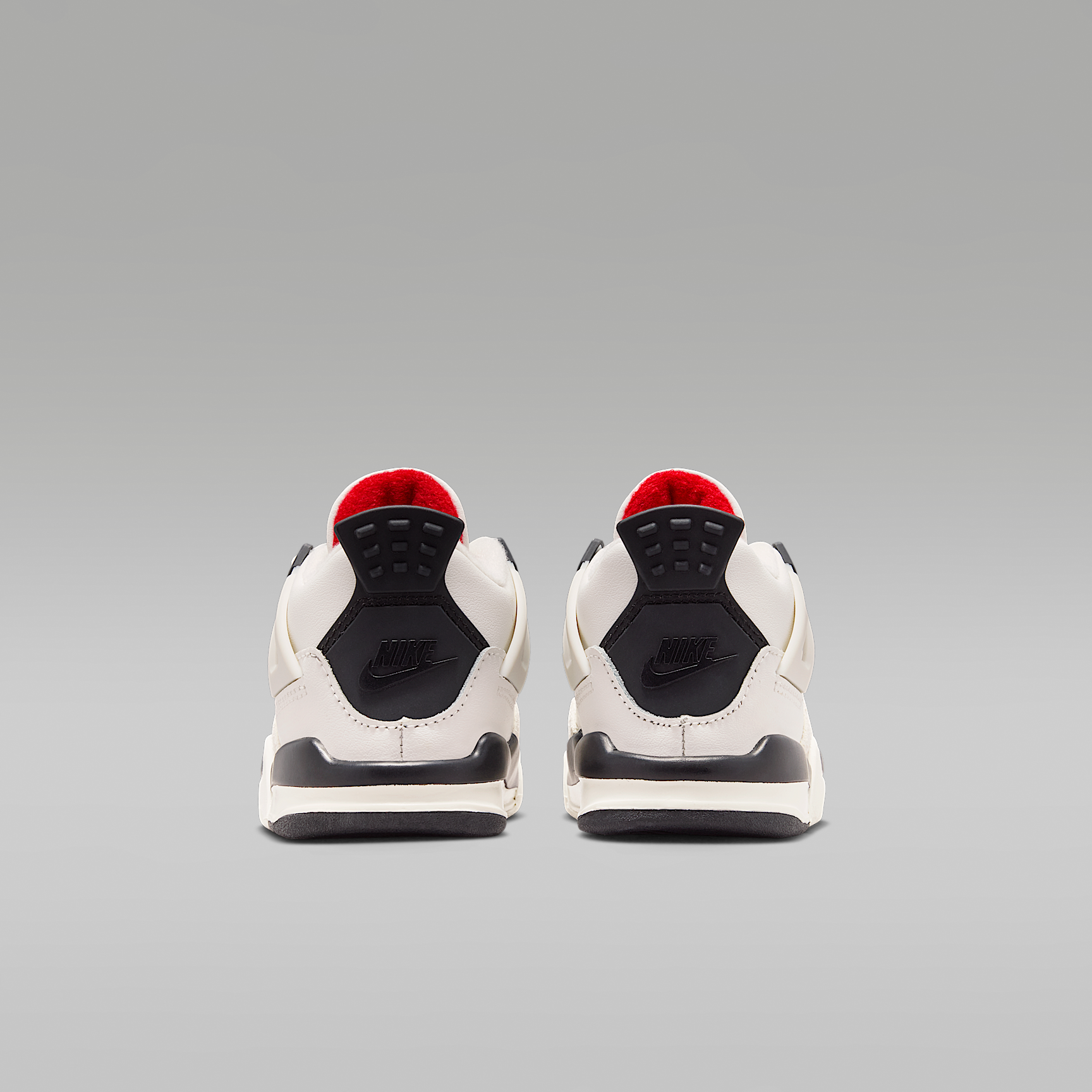 Jordan 4 Retro 'Flight Club'