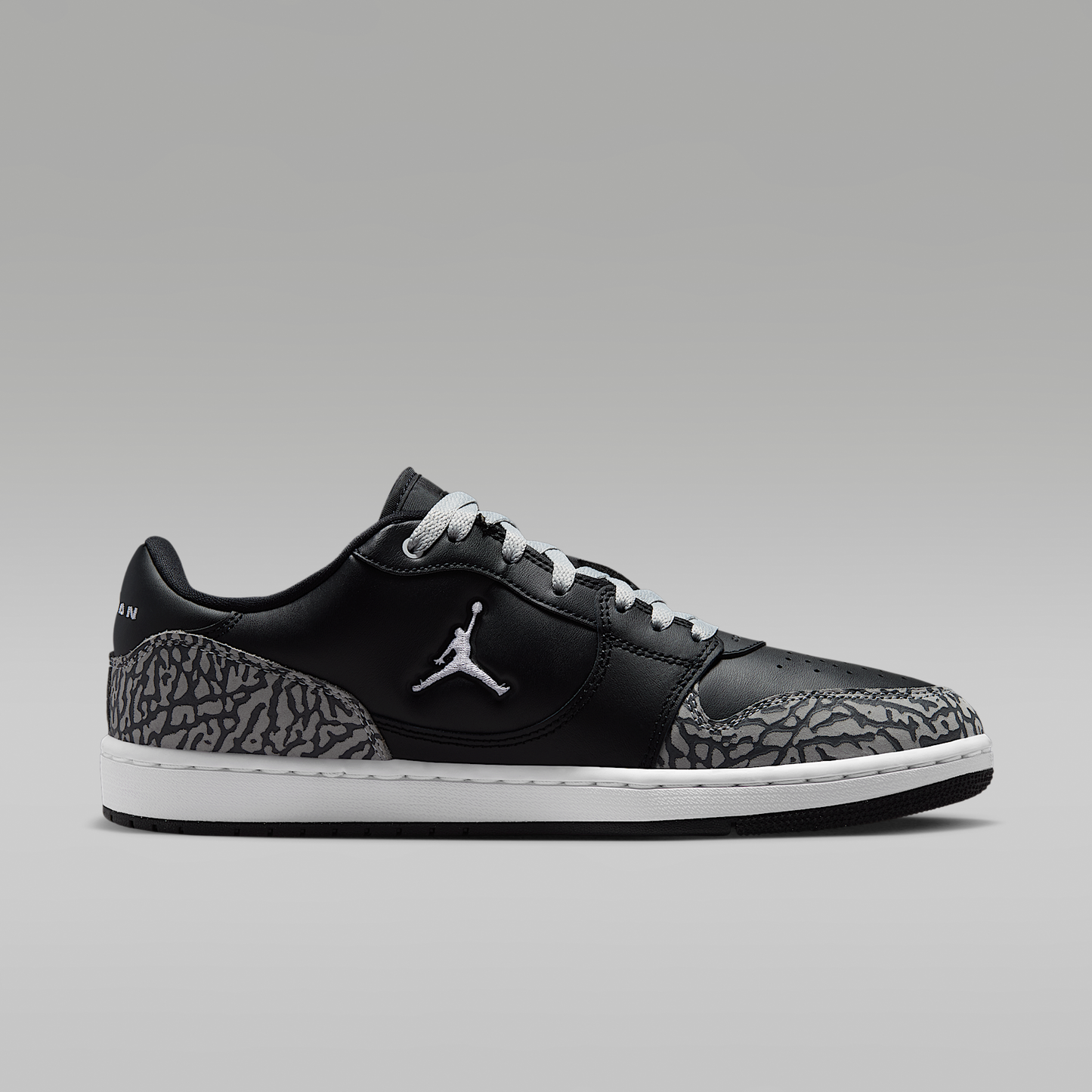 Jordan Court Connect Low SE