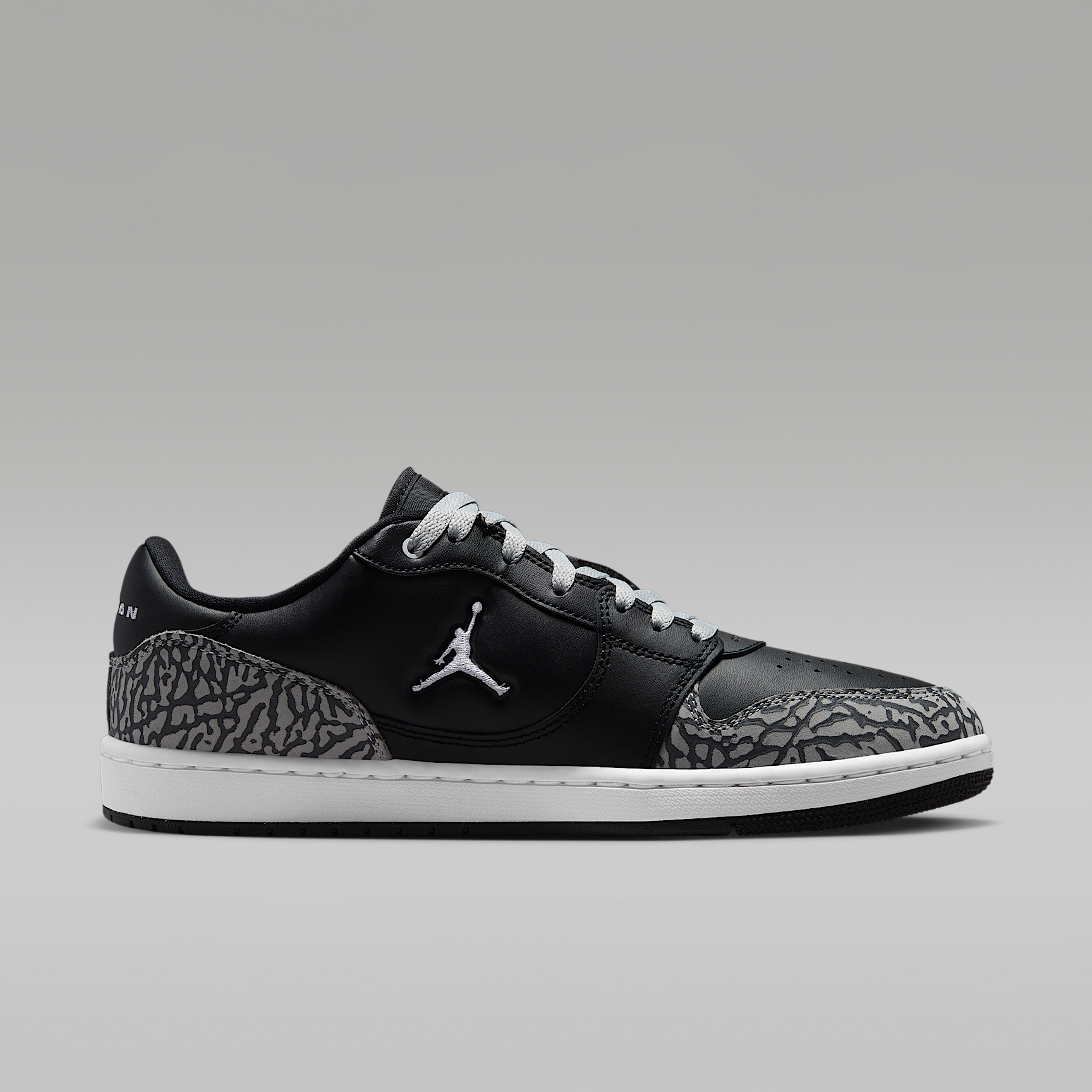 Jordan Court Connect Low SE