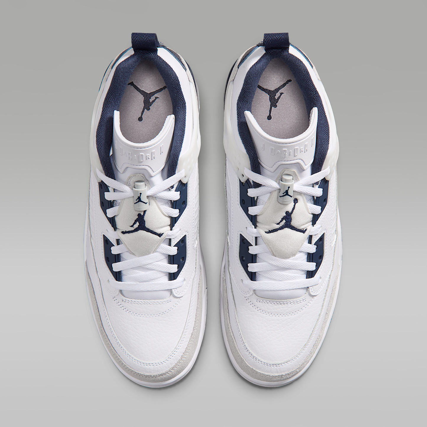 Jordan Spizike Low