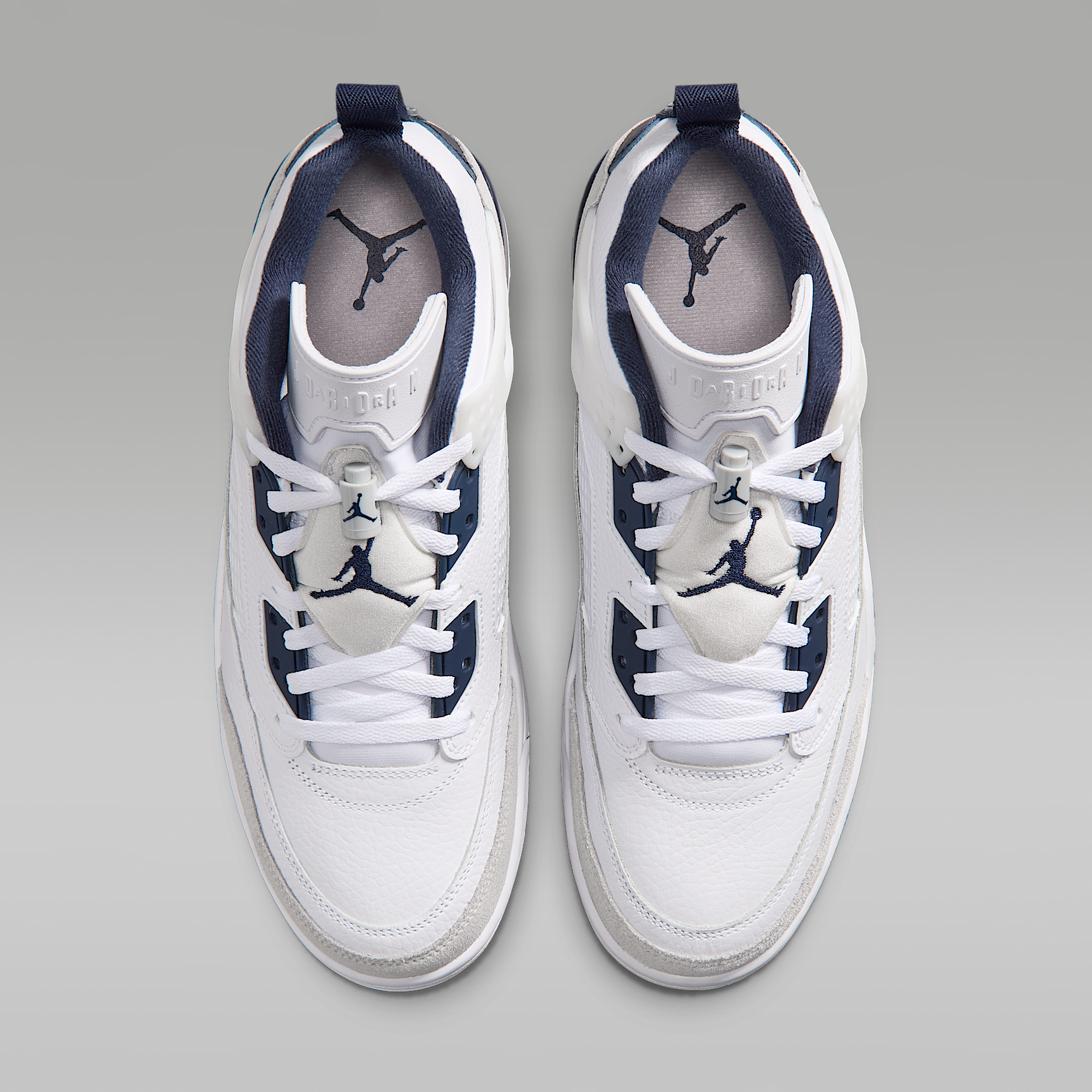 Jordan Spizike Low