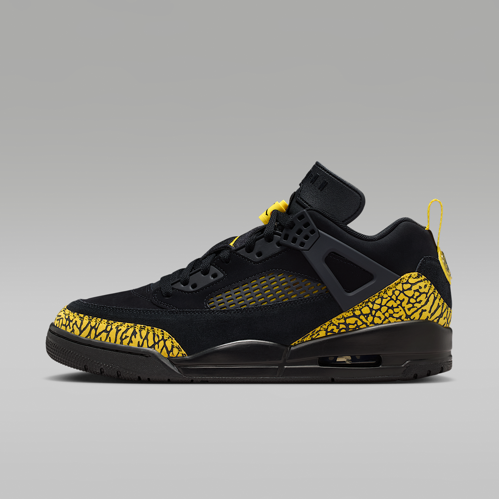 Jordan Spizike Low