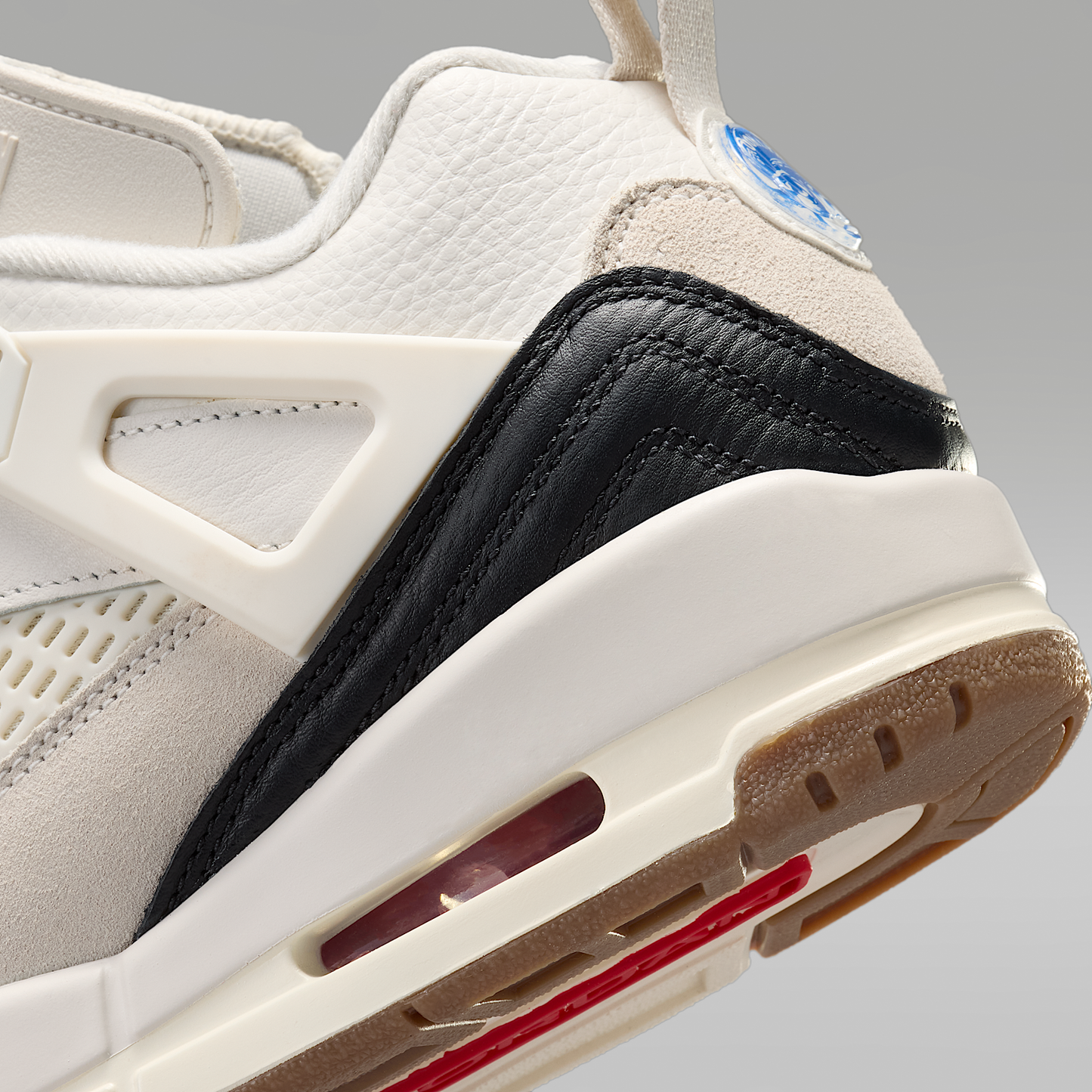 Jordan Spizike Low