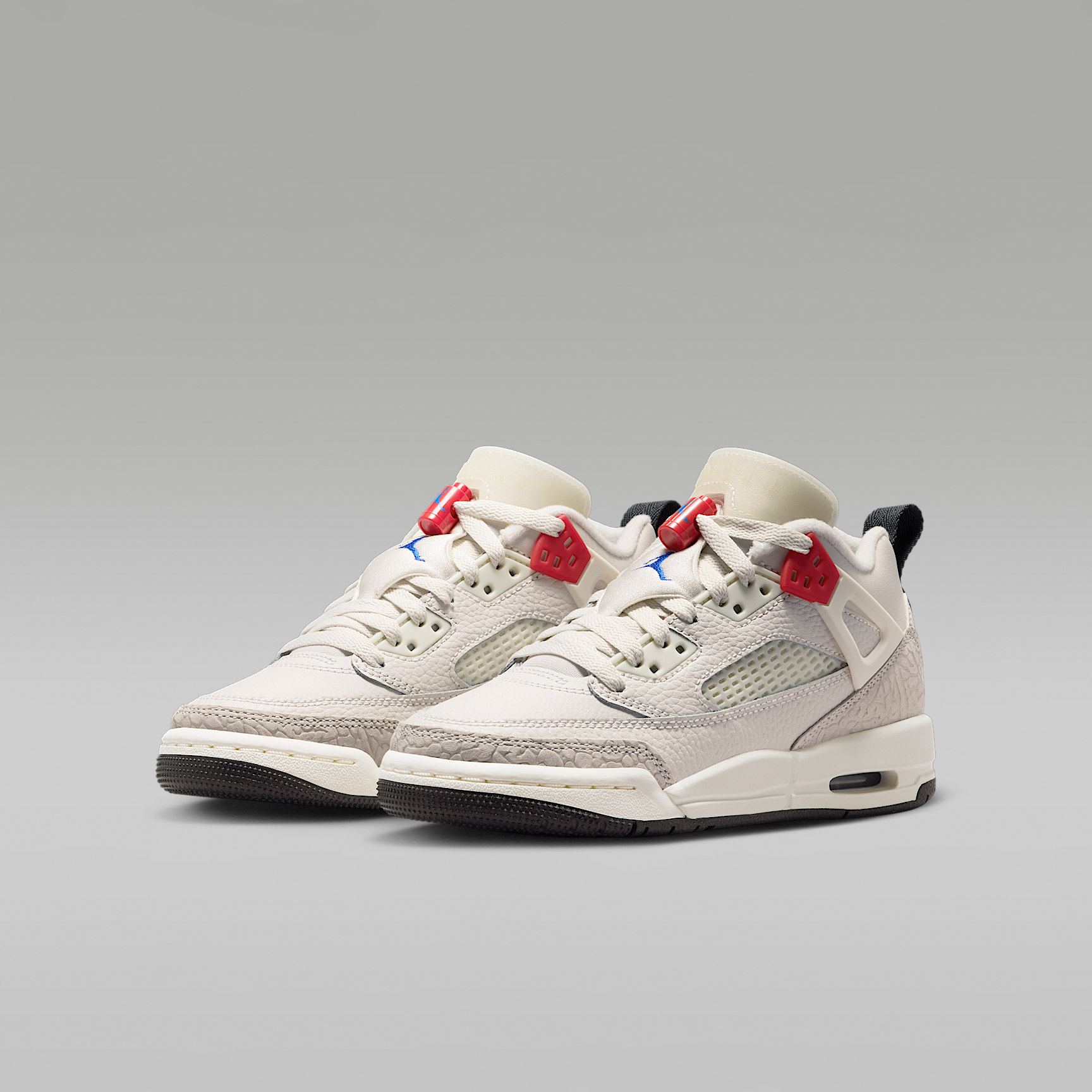 Jordan Spizike Low