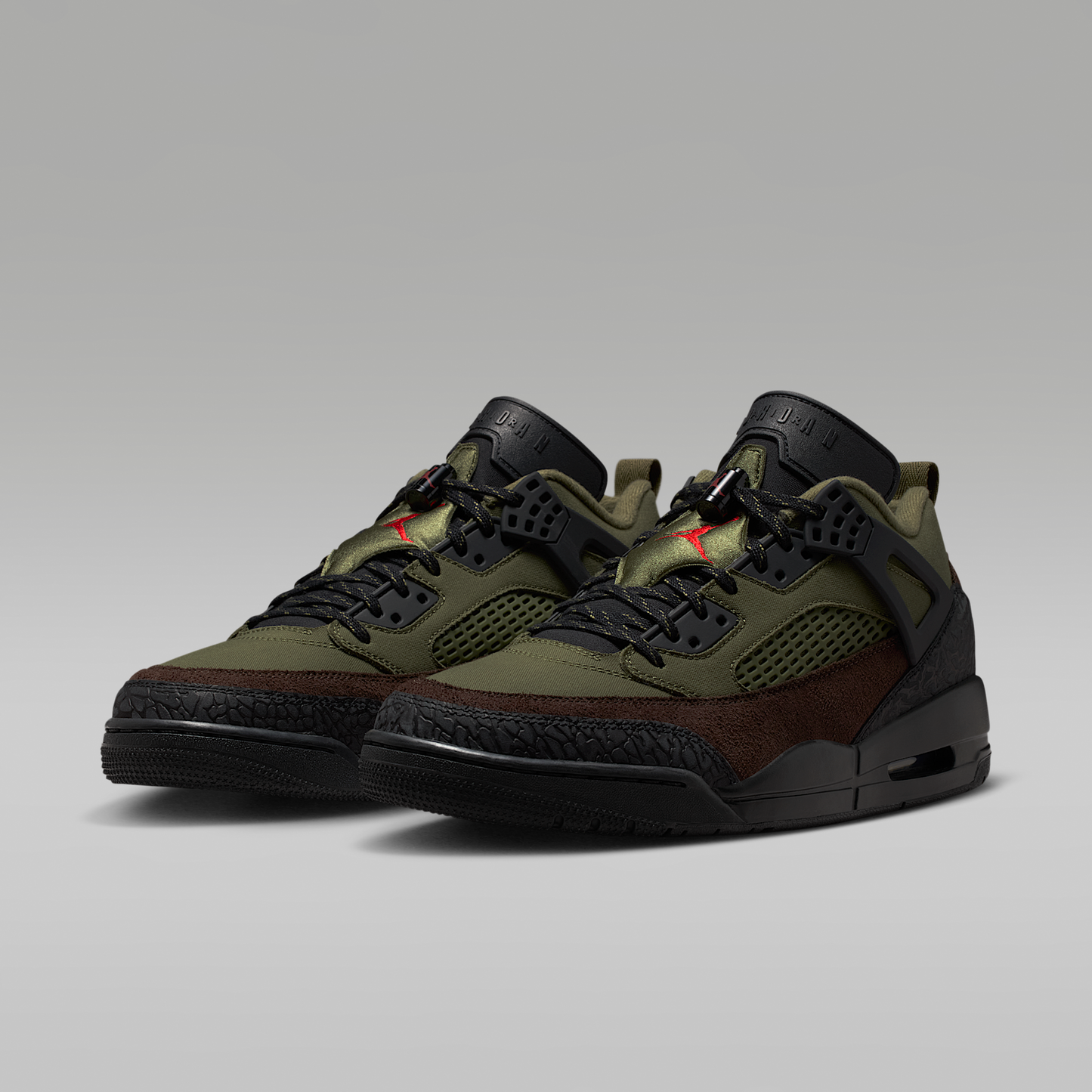 Jordan Spizike Low
