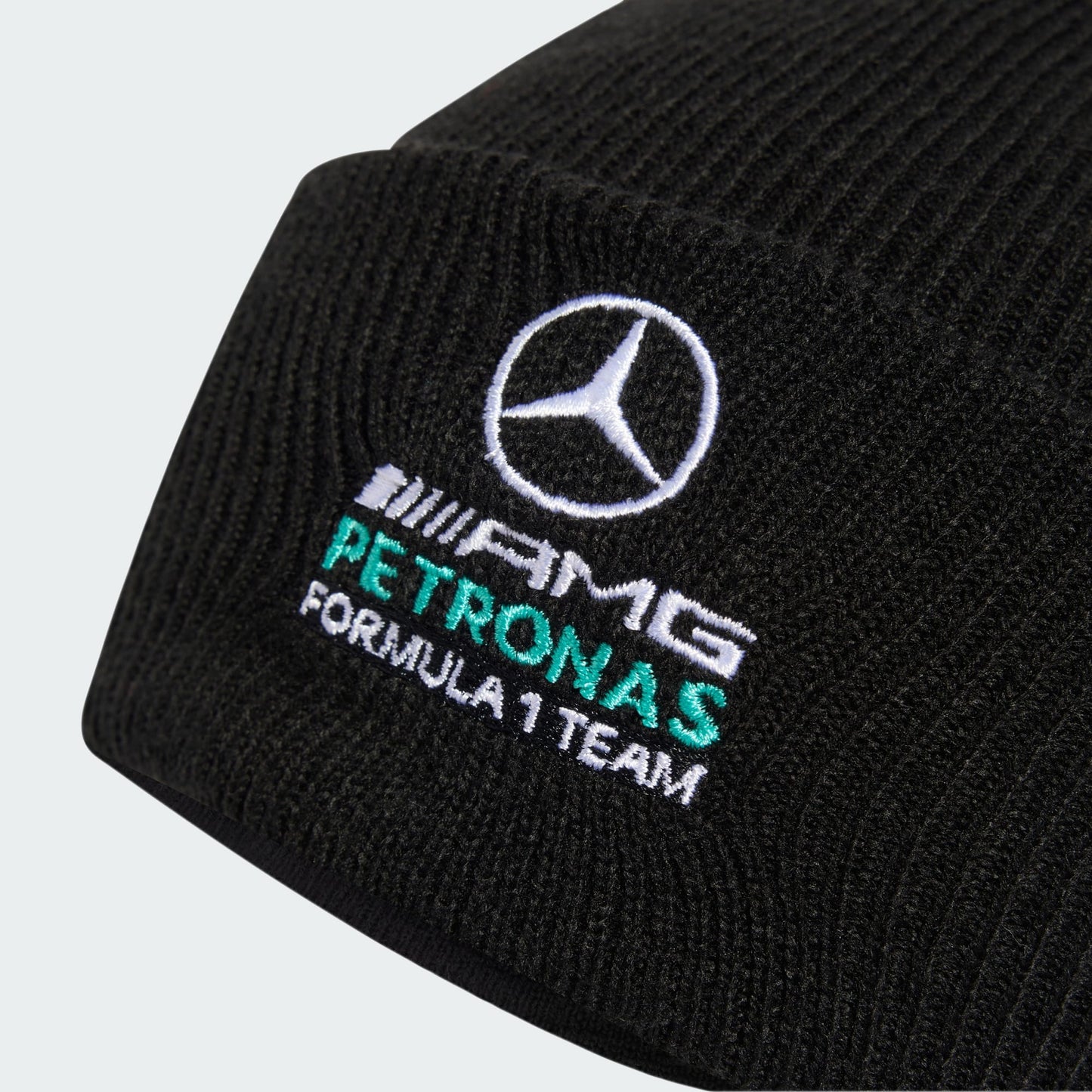 MERCEDES - AMG PETRONAS FORMULA 1 TEAM DNA BEANIE