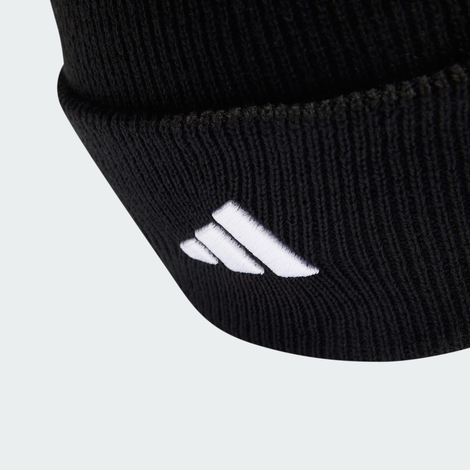 MERCEDES - AMG PETRONAS FORMULA 1 TEAM DNA BEANIE