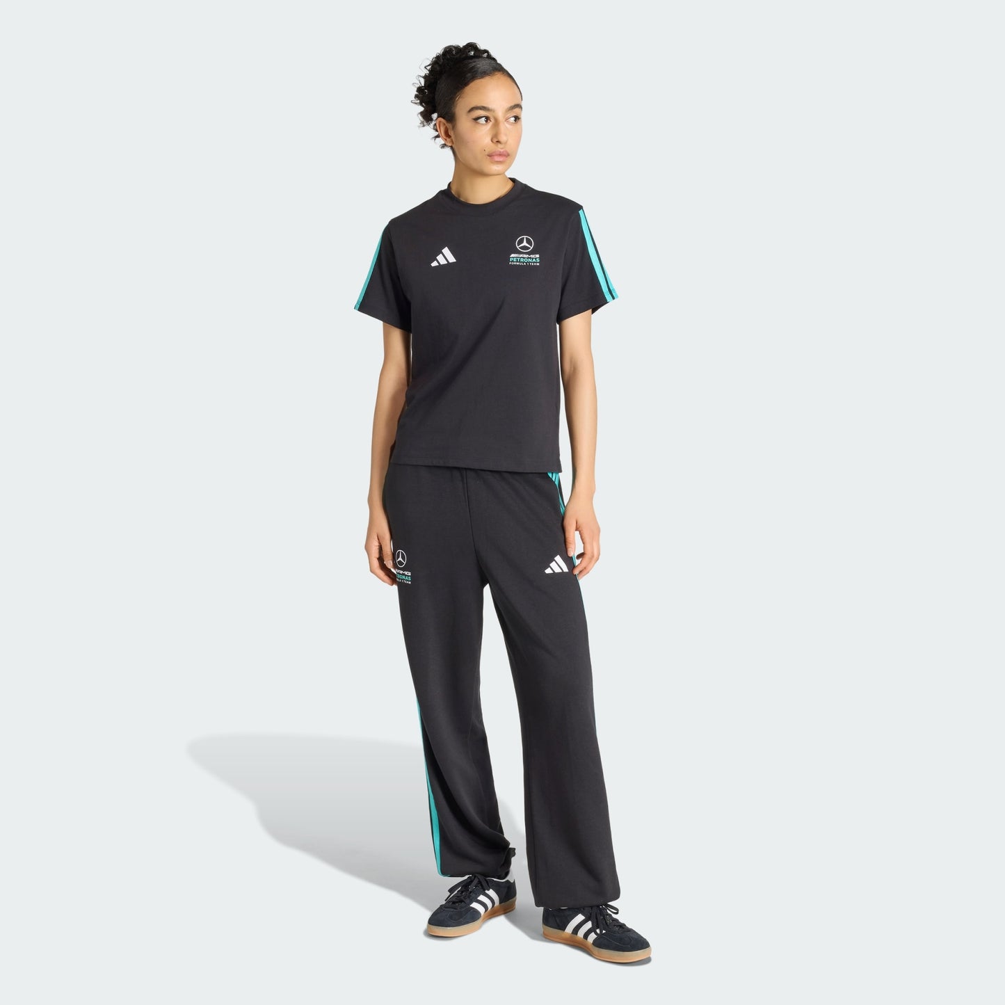 MERCEDES - AMG PETRONAS FORMULA 1 TEAM DNA T-Shirt