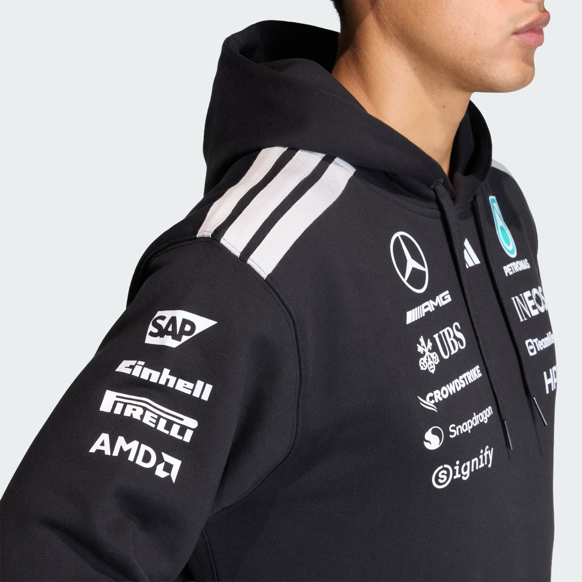 MERCEDES - AMG PETRONAS FORMULA 1 TEAM DRIVER HOOD Sweatshirt
