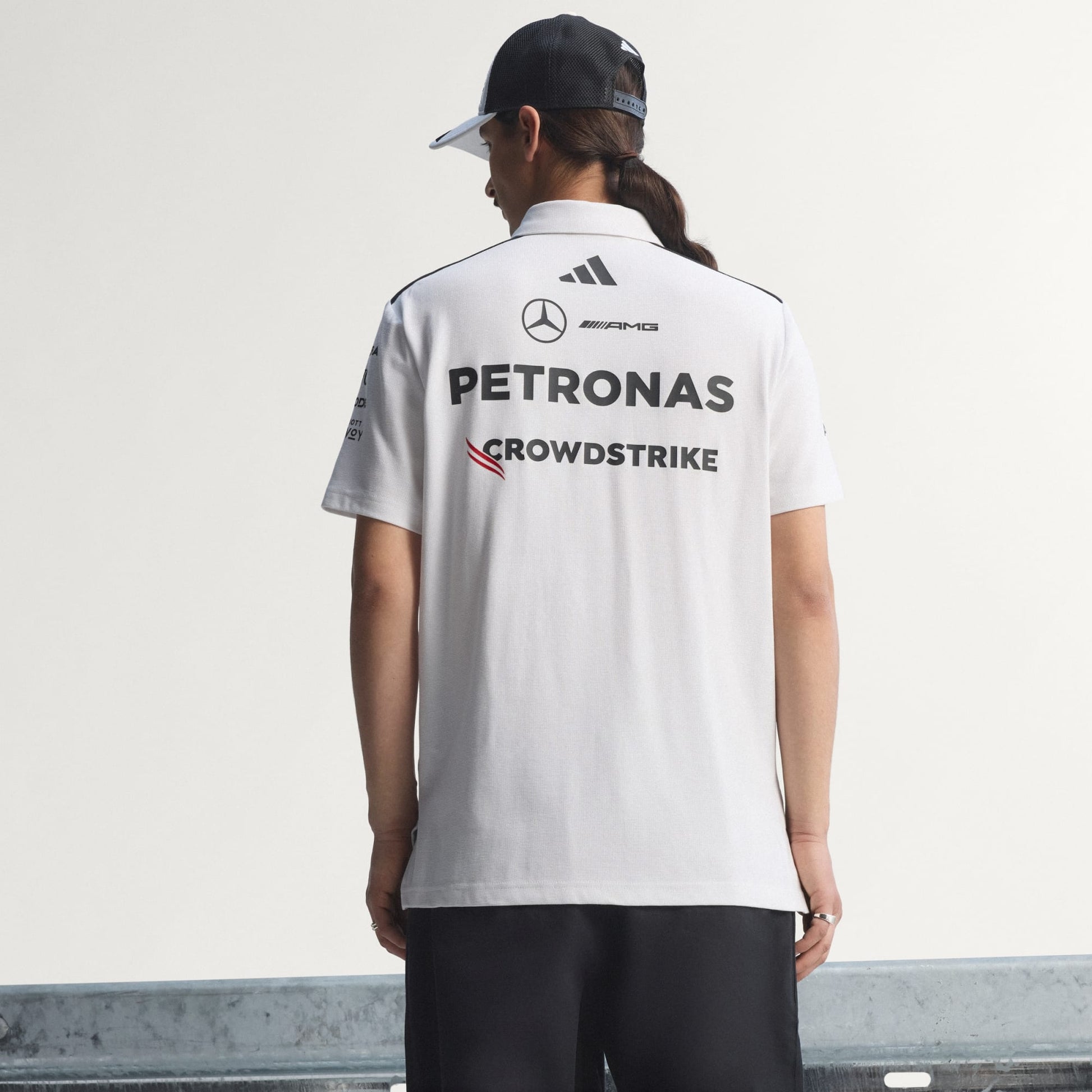 MERCEDES - AMG PETRONAS FORMULA 1 TEAM ENGINEERS POLO Shirt