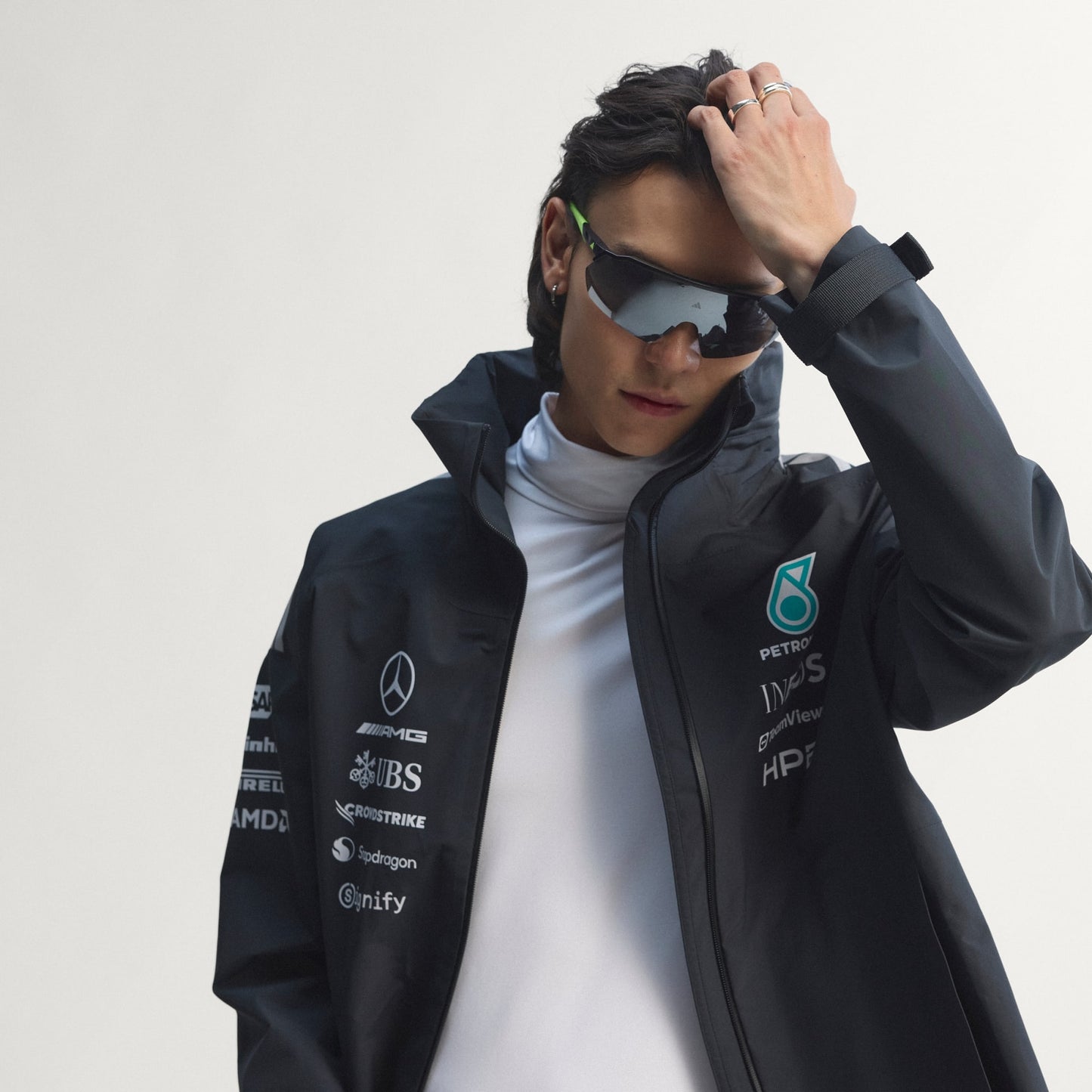 MERCEDES - AMG PETRONAS FORMULA 1 TEAM ENGINEERS RAIN PARKA