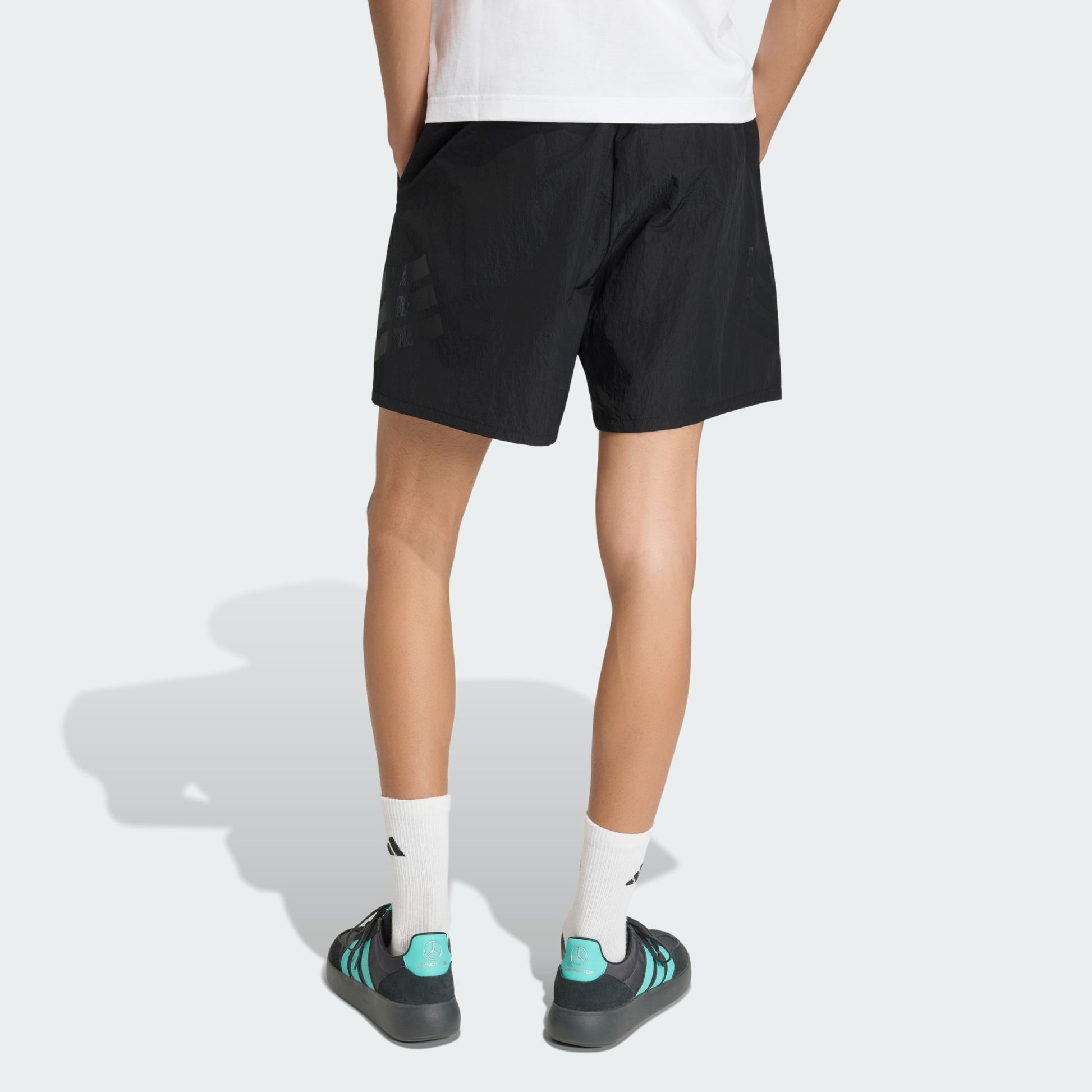 MERCEDES - AMG PETRONAS FORMULA 1 TEAM NIGHT WOVEN SHORT