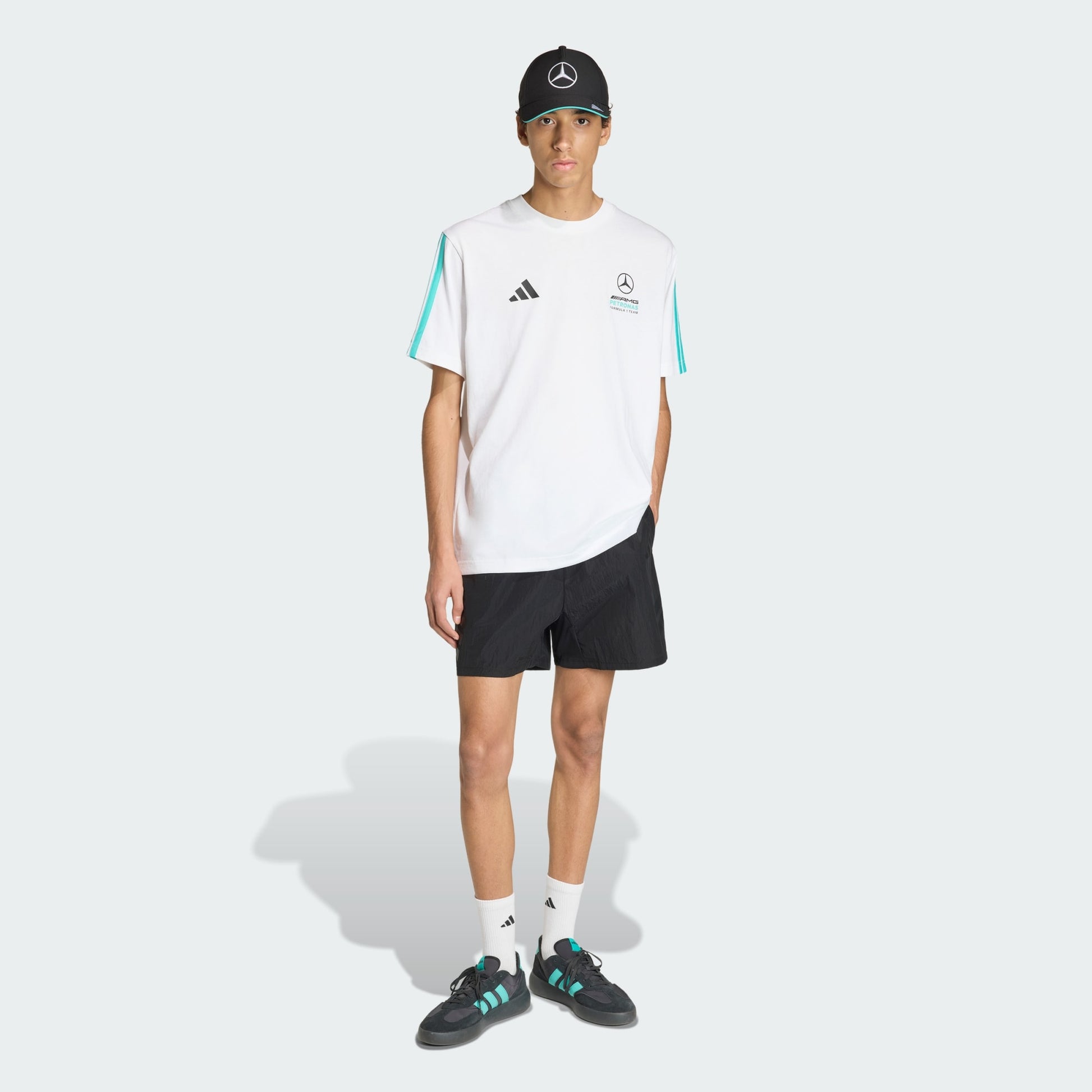 MERCEDES - AMG PETRONAS FORMULA 1 TEAM NIGHT WOVEN SHORT