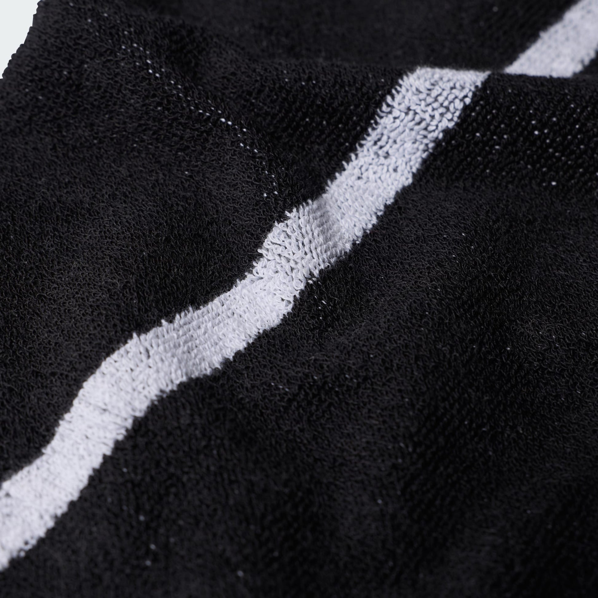 MERCEDES - AMG PETRONAS FORMULA 1 TEAM TOWEL
