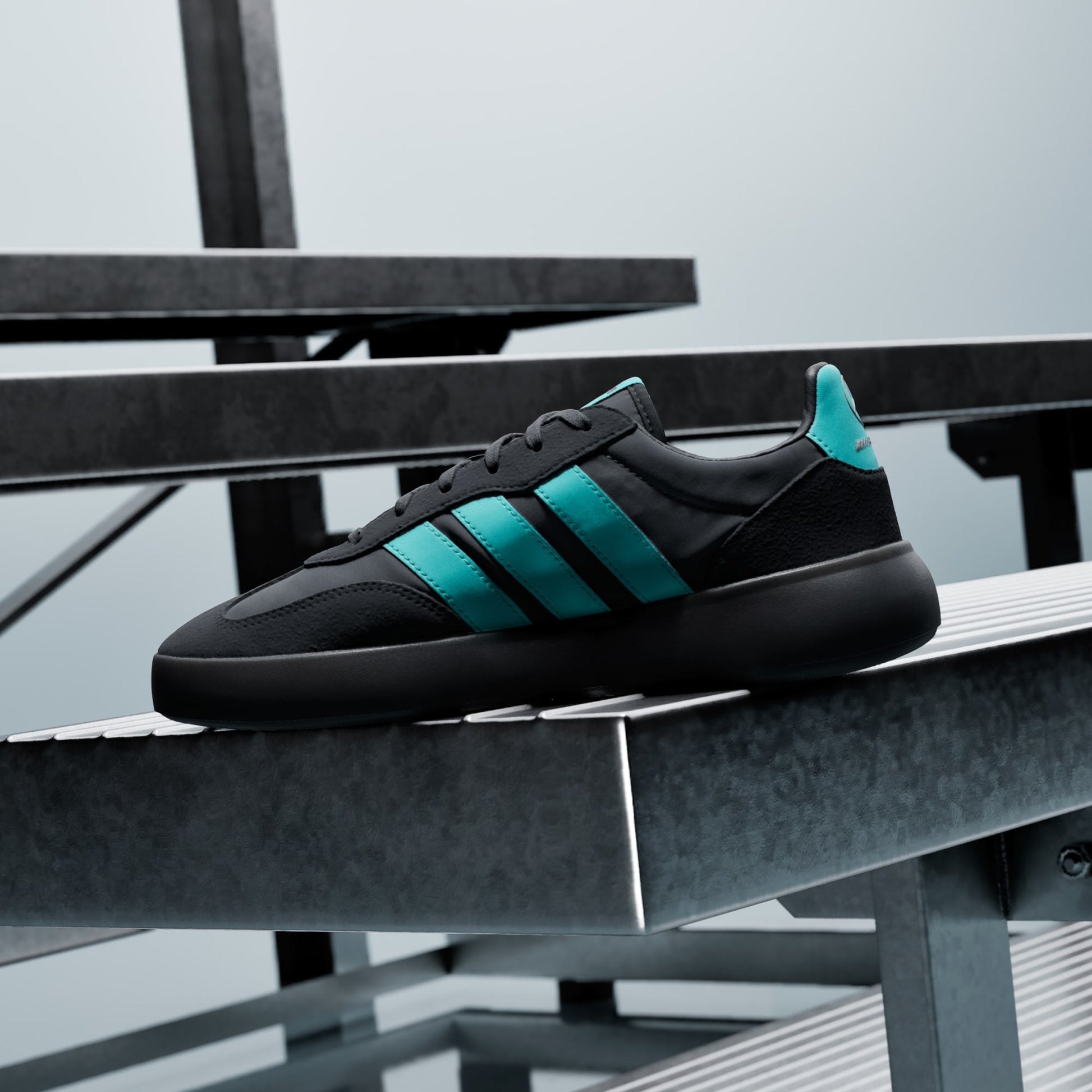 MERCEDES - AMG PETRONAS FORMULA ONE TEAM BARREDA DECODE SHOES