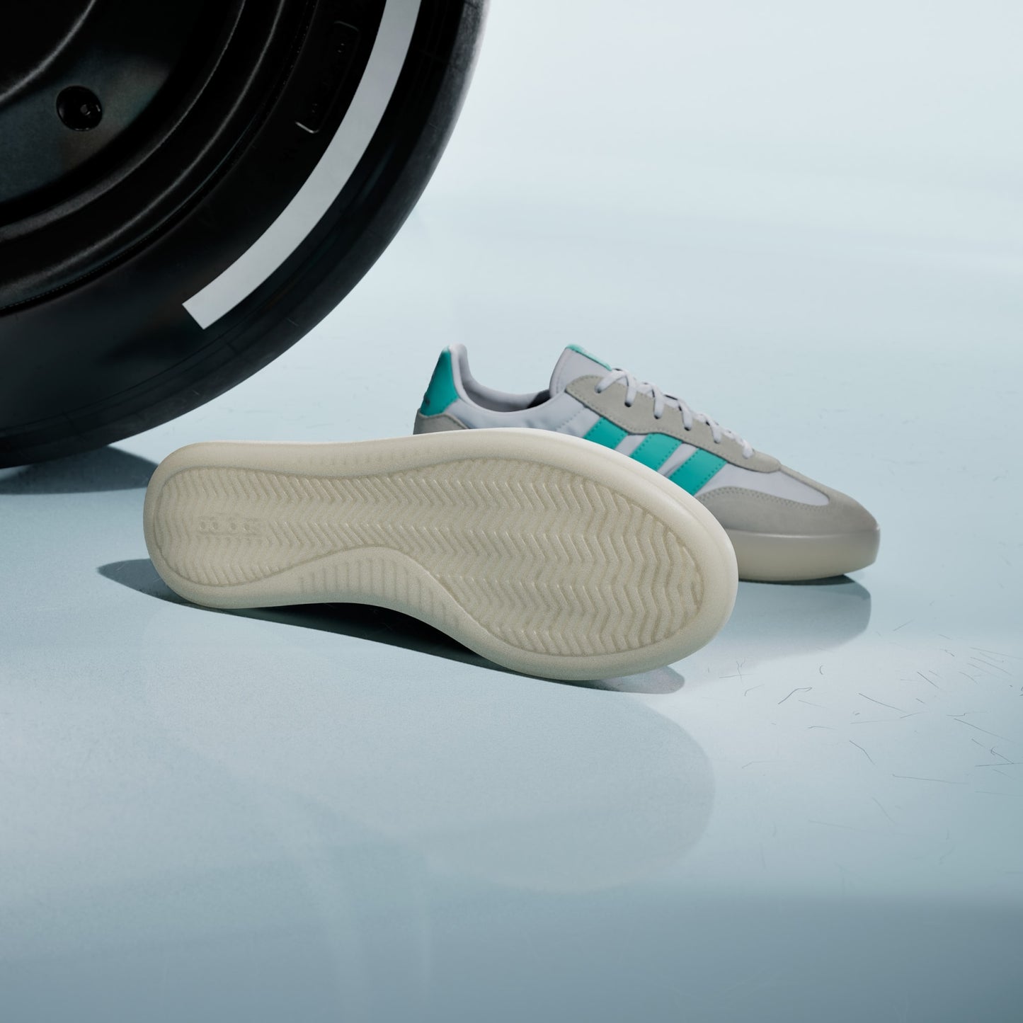 MERCEDES - AMG PETRONAS FORMULA ONE TEAM BARREDA DECODE SHOES