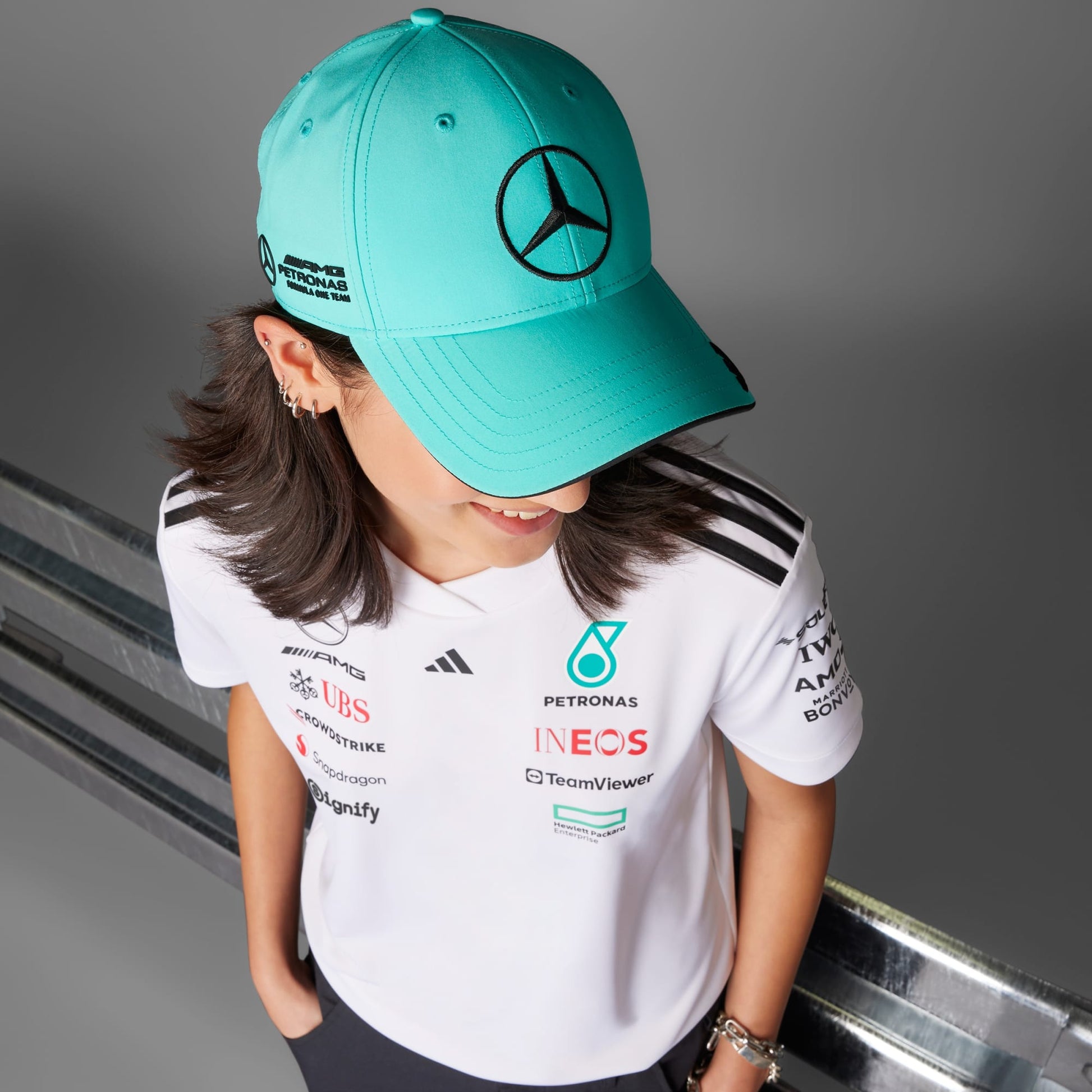 MERCEDES - AMG PETRONAS FORMULA ONE TEAM DRIVER CAP