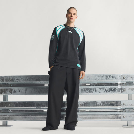 MERCEDES - AMG PETRONAS FORMULA ONE TEAM LAS VEGAS LONGSLEEVE T-Shirt MEN