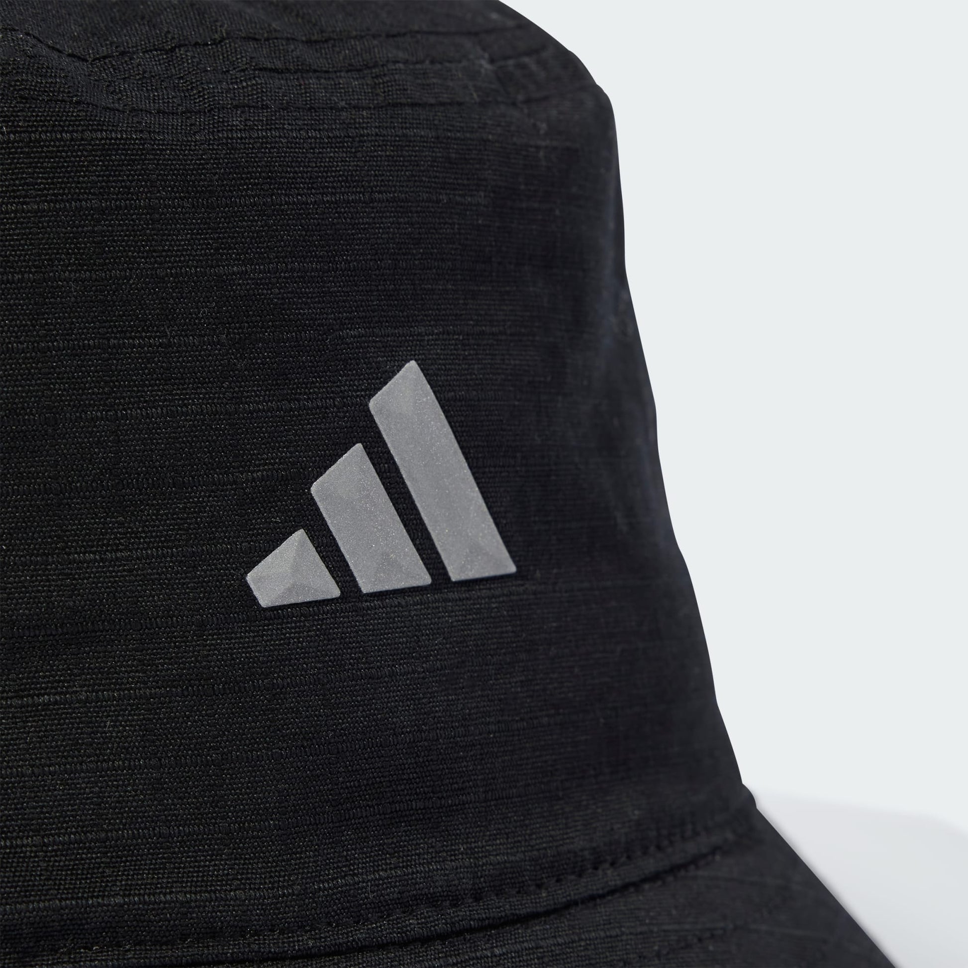 MERCEDES - AMG PETRONAS FORMULA ONE TEAM MECHANICS BUCKET HAT