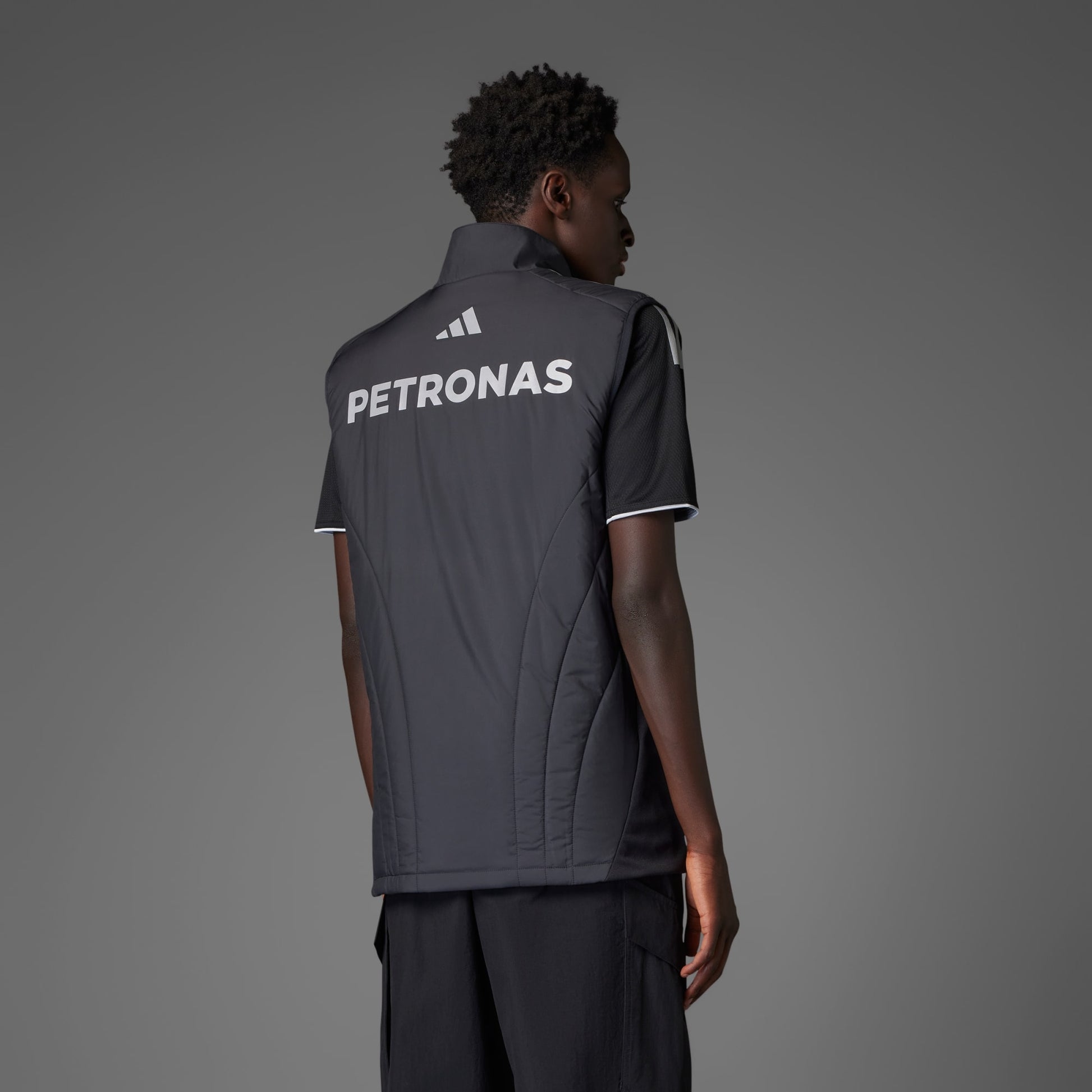 MERCEDES - AMG PETRONAS FORMULA ONE TEAM MECHANICS VEST