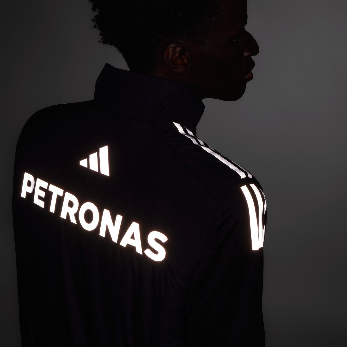 MERCEDES - AMG PETRONAS FORMULA ONE TEAM MECHANICS VEST