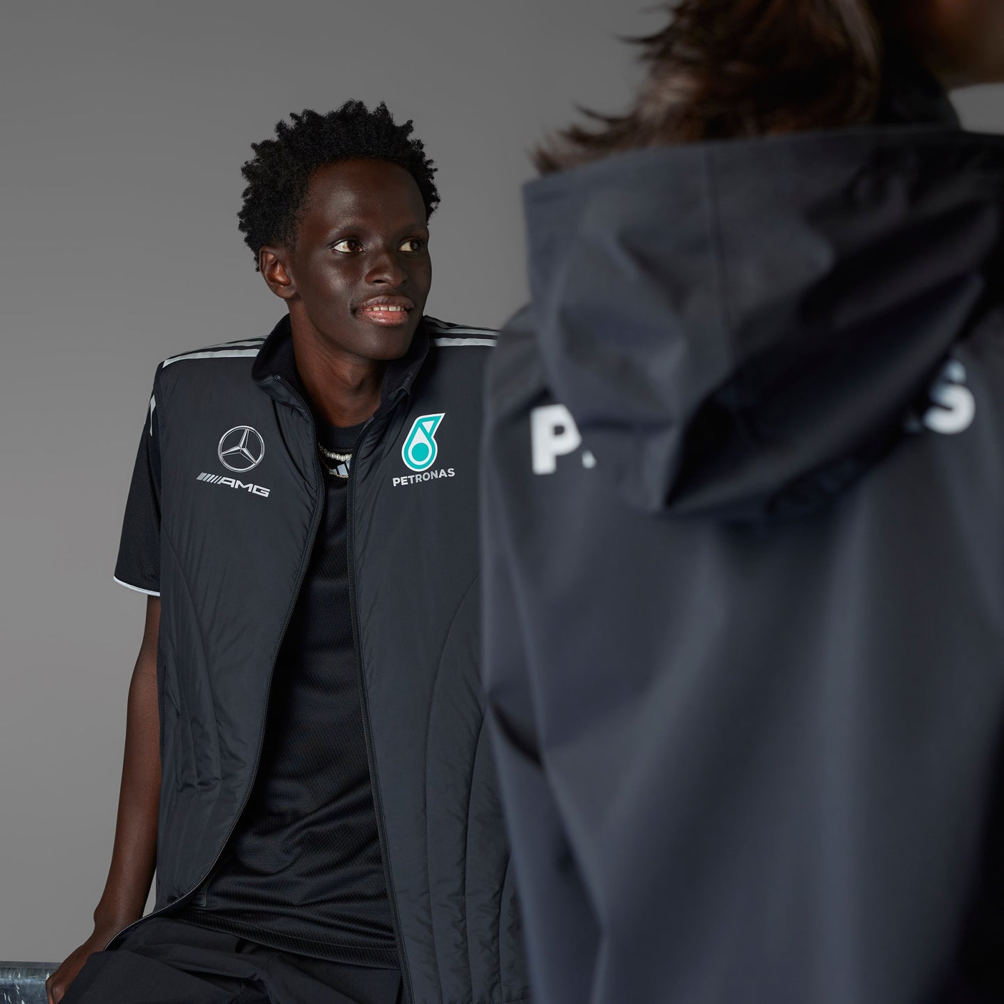 MERCEDES - AMG PETRONAS FORMULA ONE TEAM MECHANICS VEST