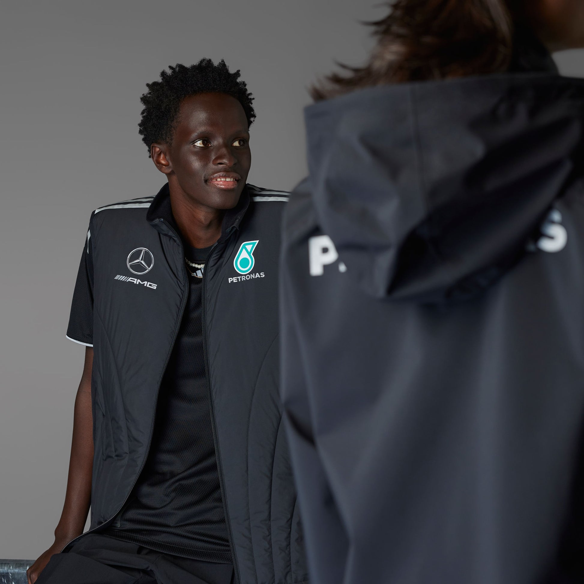 MERCEDES - AMG PETRONAS FORMULA ONE TEAM MECHANICS VEST