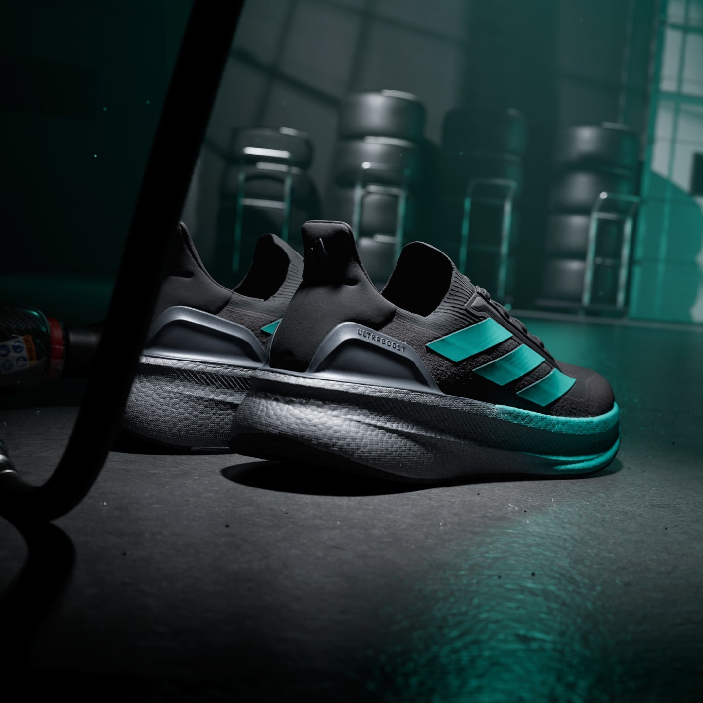 MERCEDES - AMG PETRONAS FORMULA ONE TEAM Ultraboost 5X M