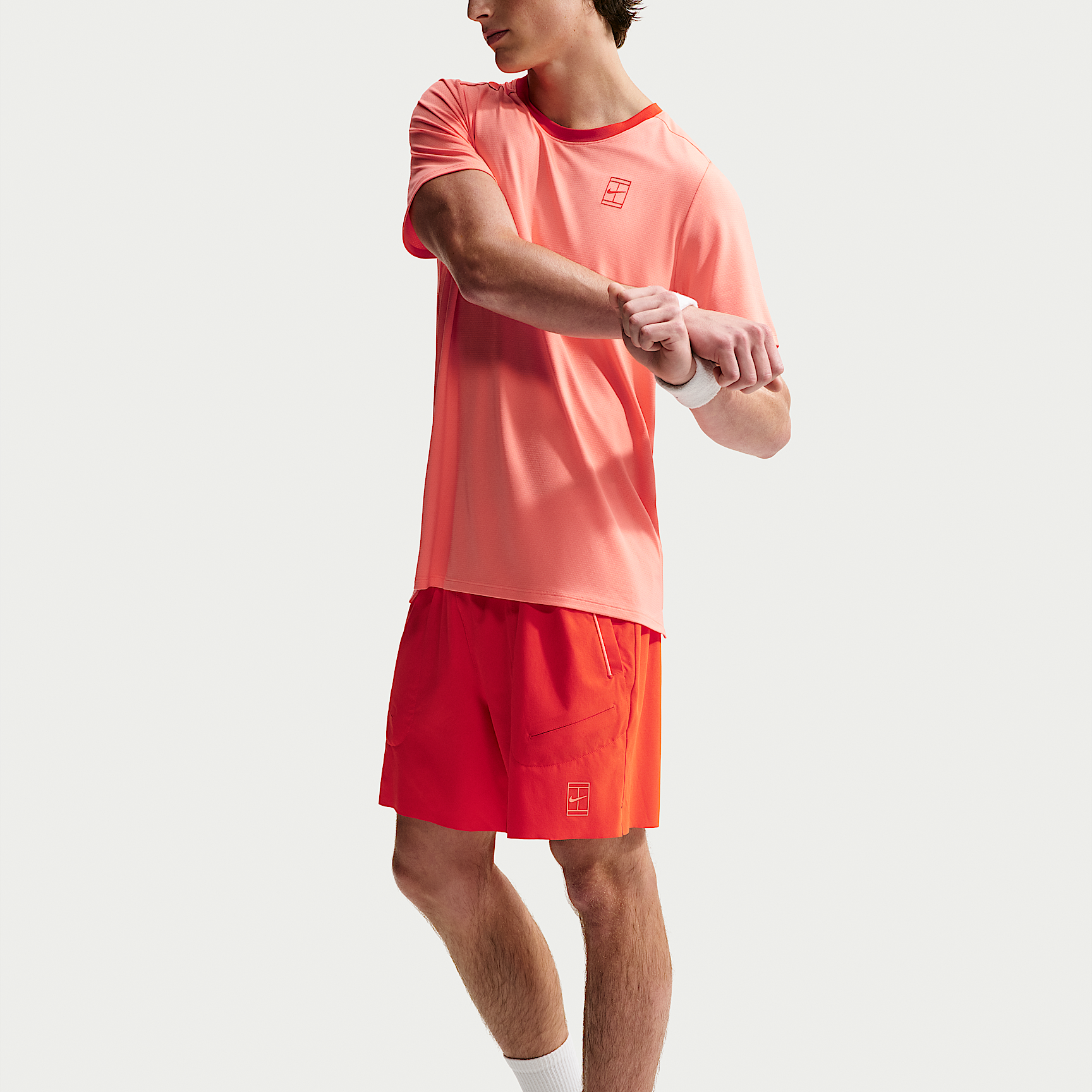 NikeCourt Advantage