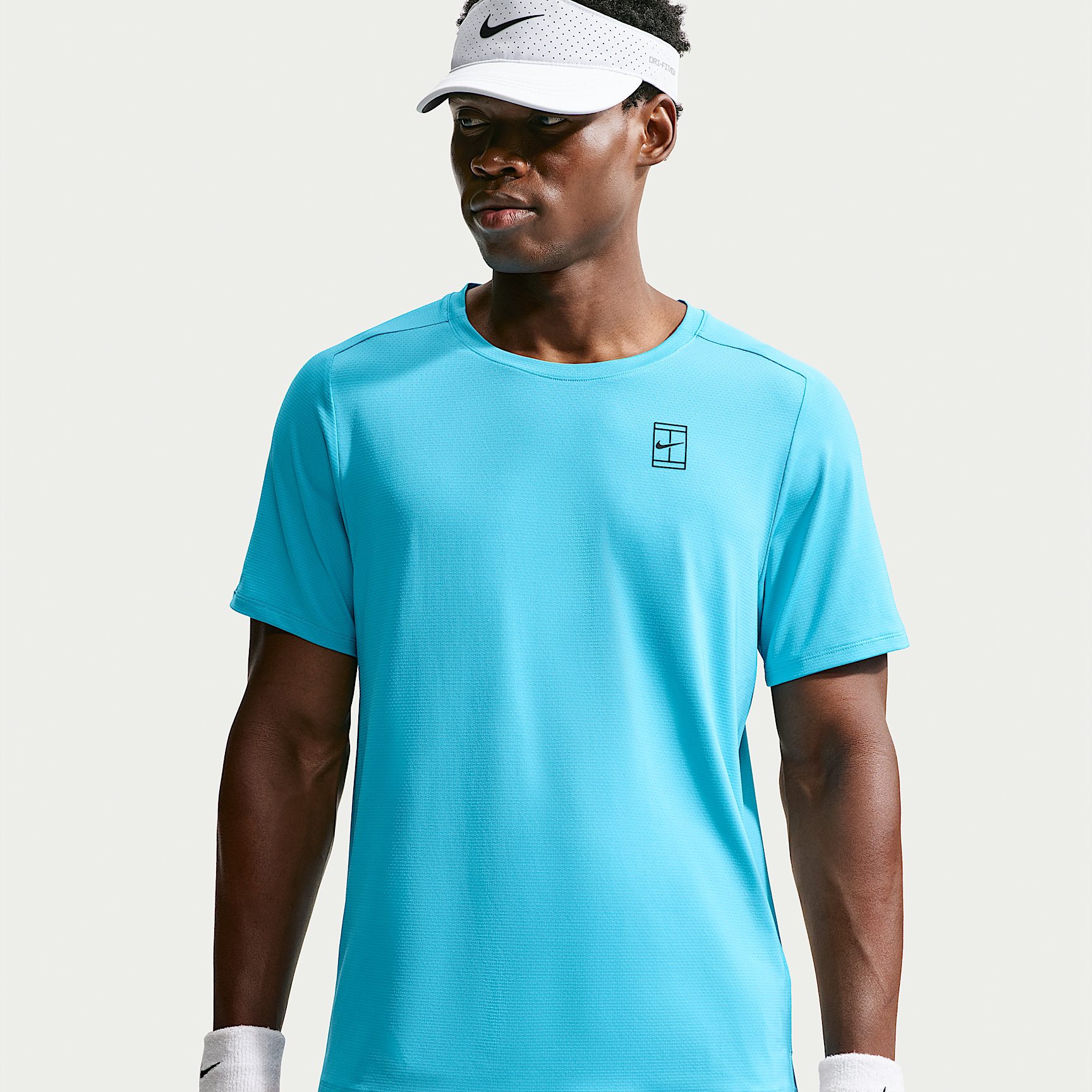 NikeCourt Advantage