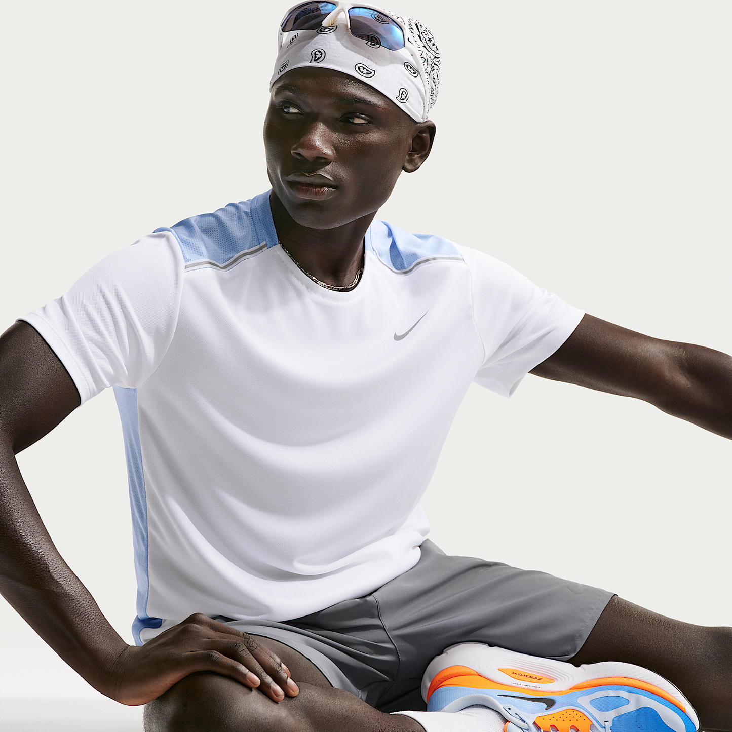 Nike Miler Men's Dri-FIT Short-Sleeve T-Shirt