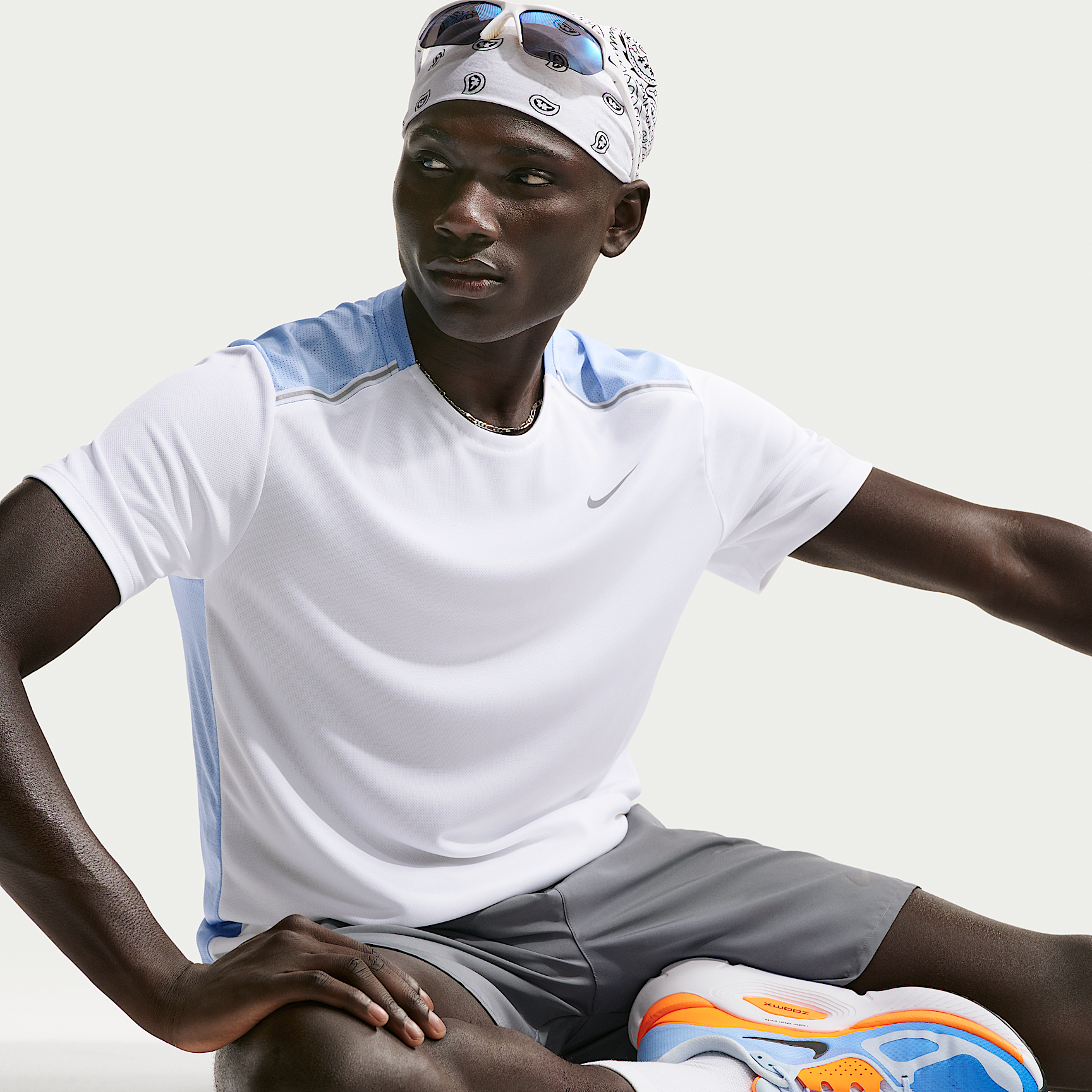 Nike Miler Men's Dri-FIT Short-Sleeve T-Shirt