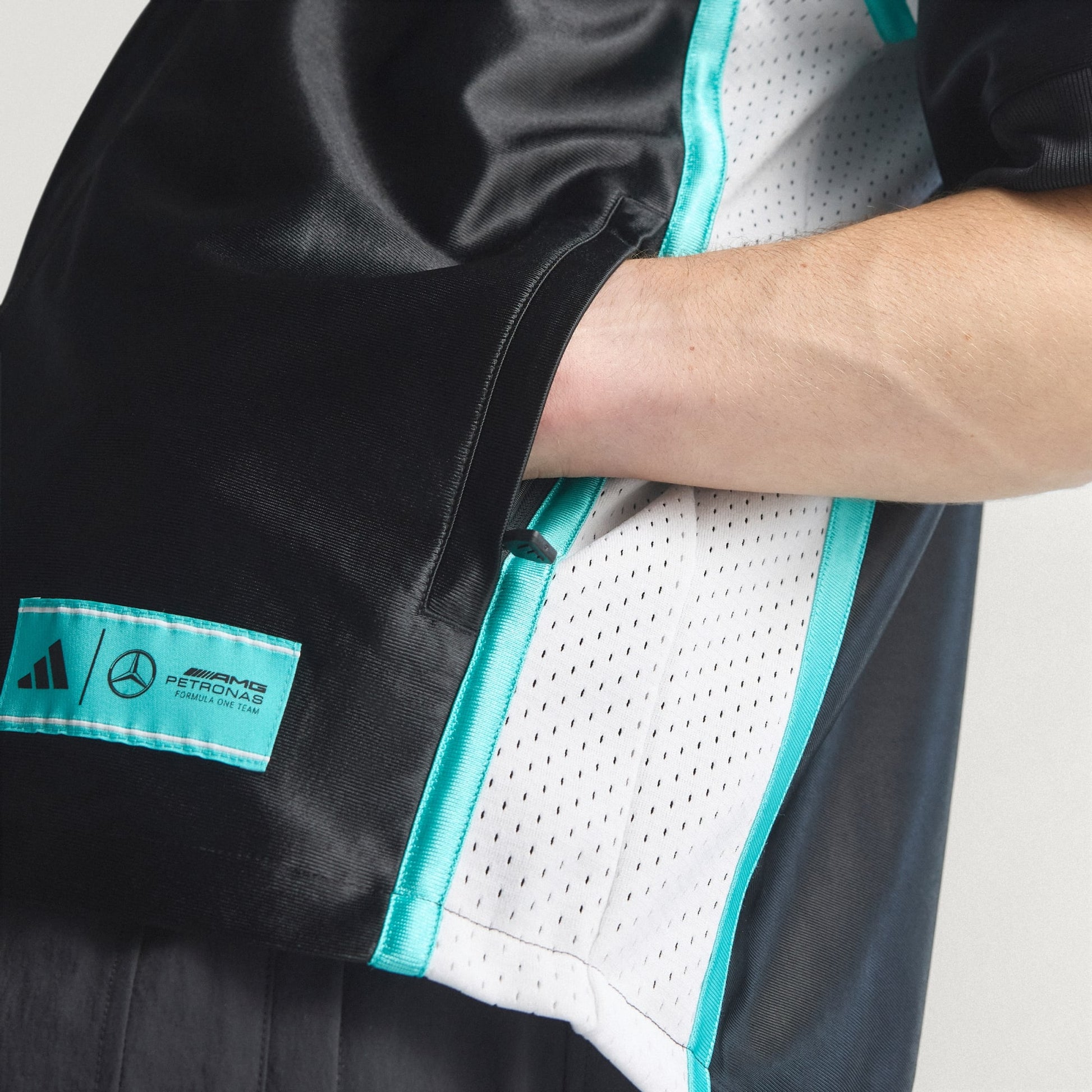 Mercedes - AMG Petronas Formula One Team Las Vegas Baseball Shirt Men