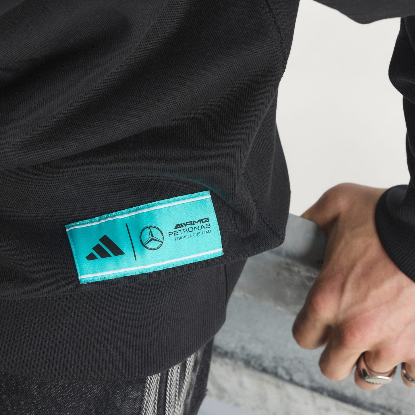 Mercedes - AMG Petronas Formula One Team Las Vegas Sweat Top Men