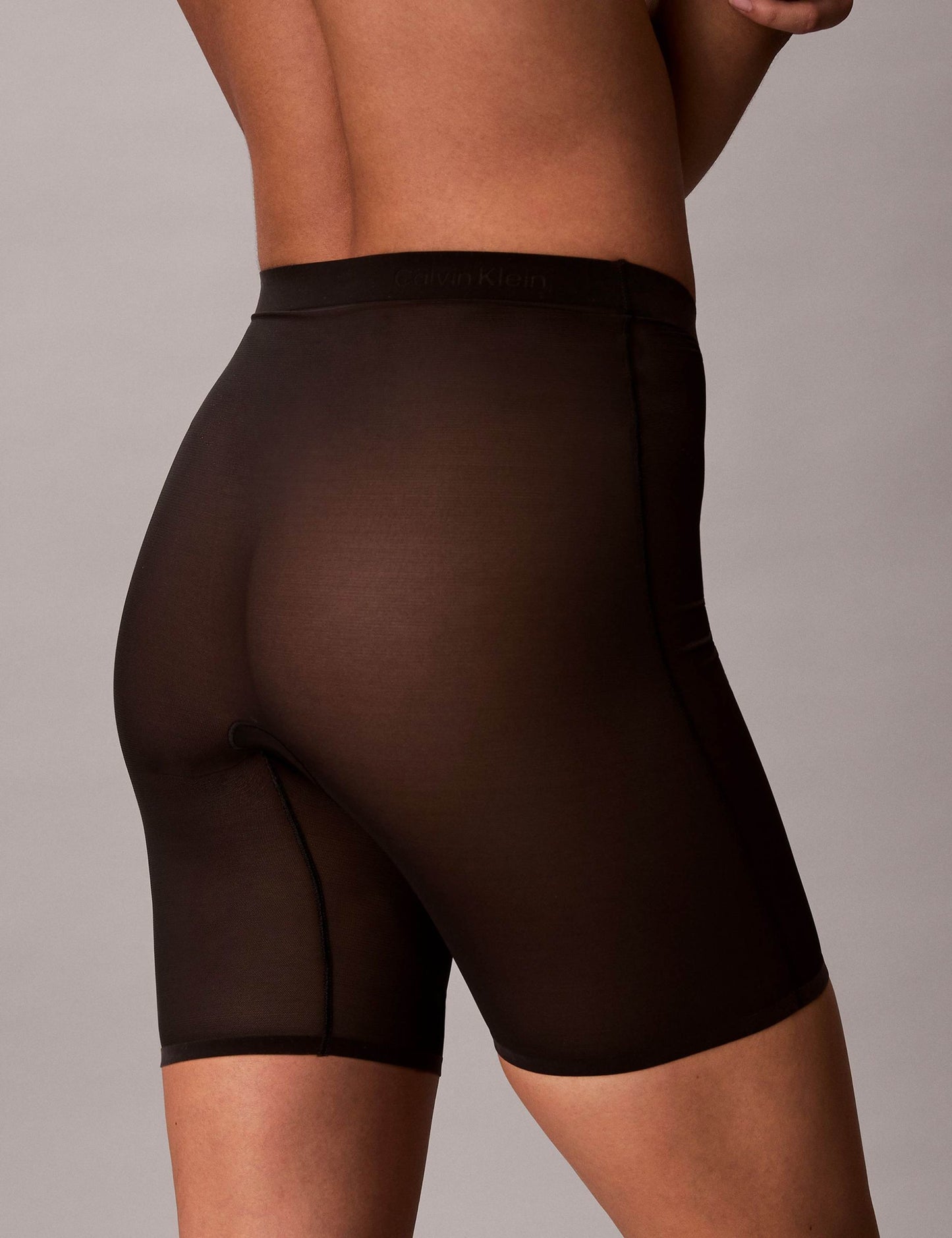 Minimalist Mesh Light Control Rise Shaping Shorts