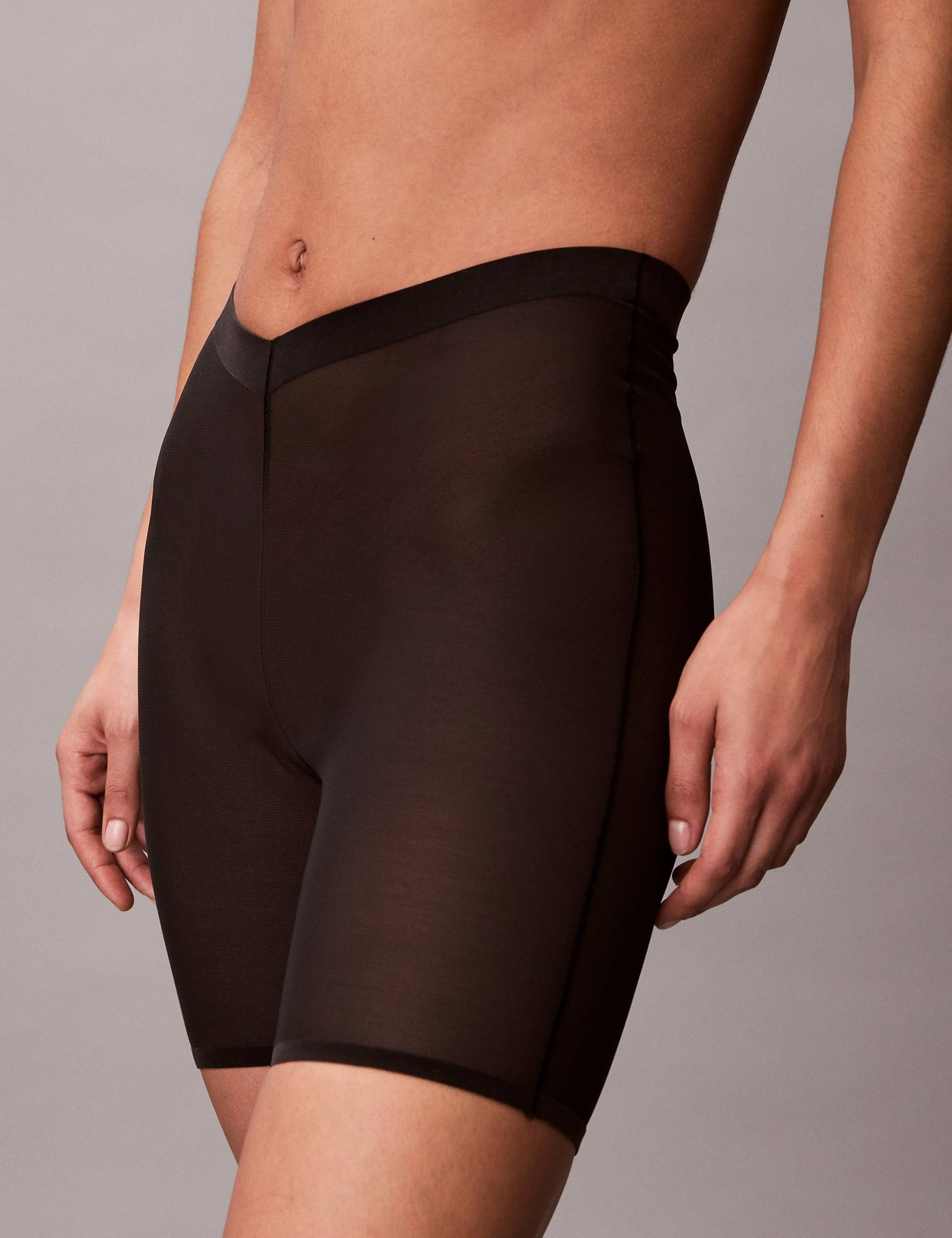 Minimalist Mesh Light Control Rise Shaping Shorts
