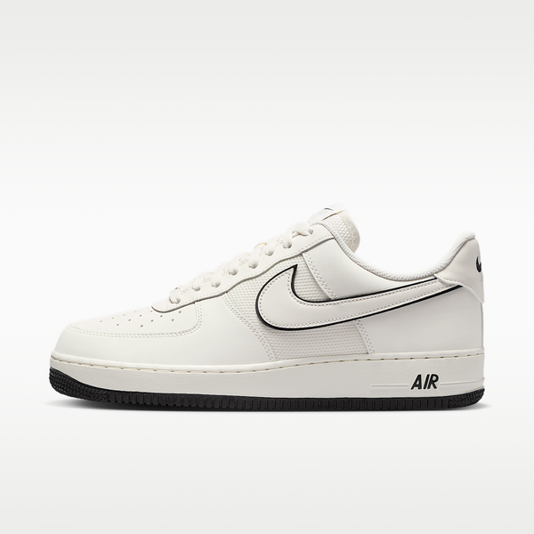 Nike Air Force 1 '07